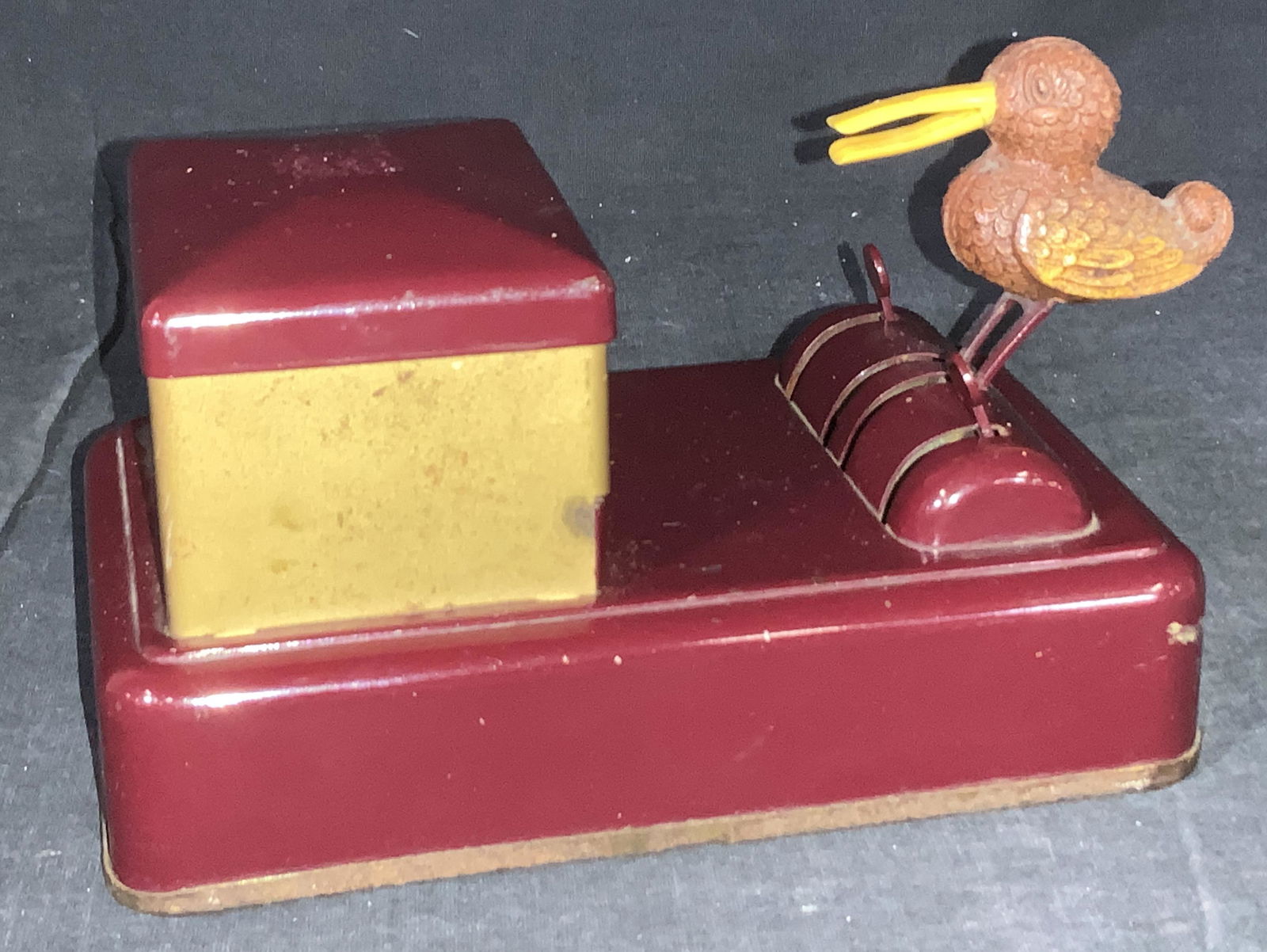 Retro Metal Mechanical Bird Grabber for Cigarettes (1 of 11)