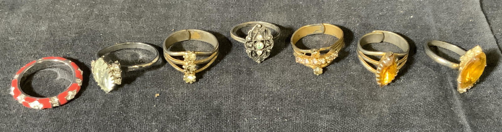 Group Lot 7 Rings (1 of 8)