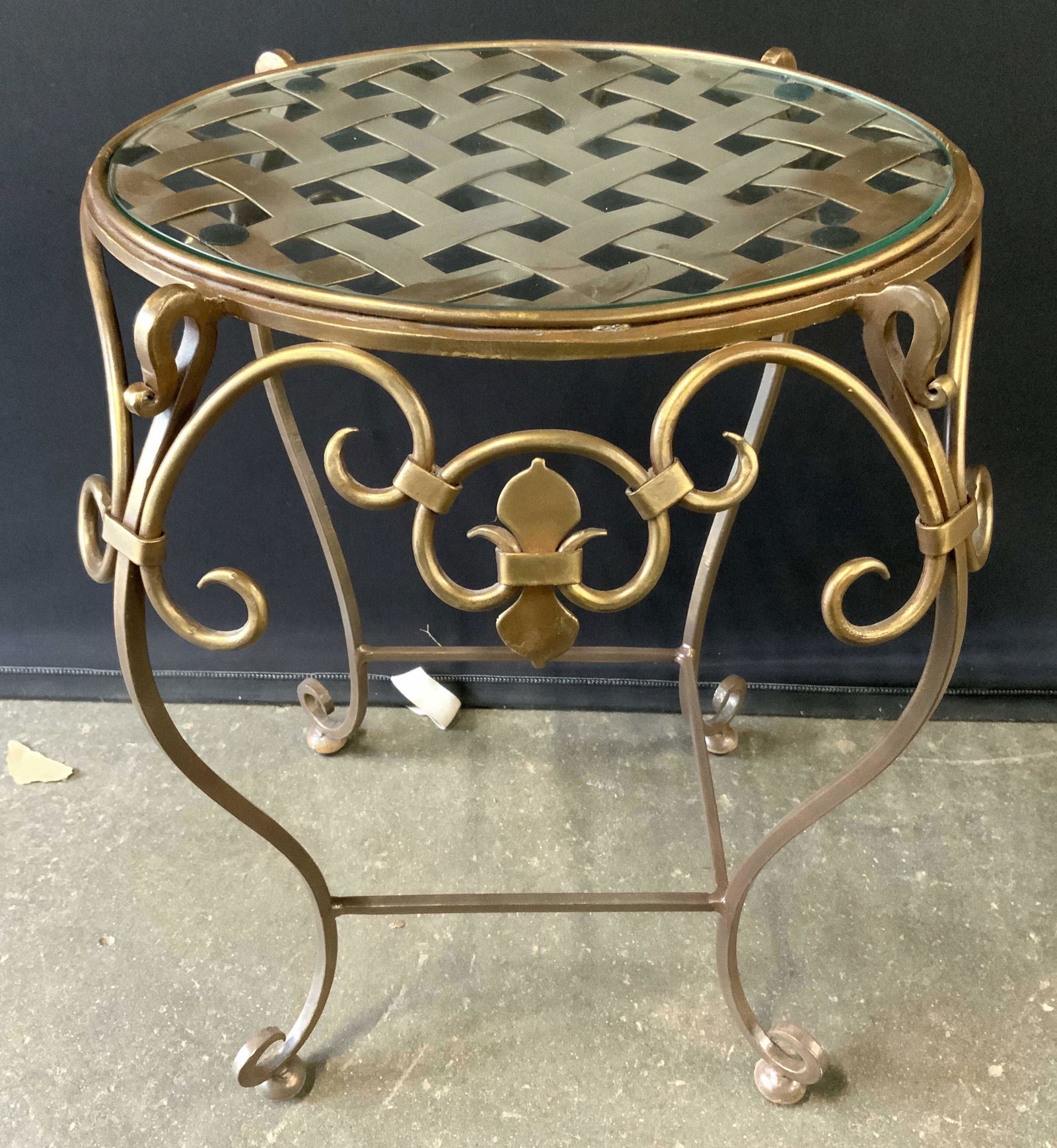 Vintage Metal Side Table W Glass Top (1 of 8)