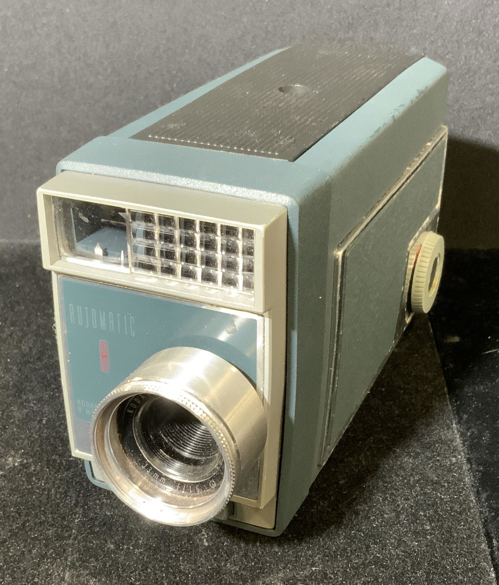 KODAK AUTOMATIC 8 Movie Camera (1 of 7)