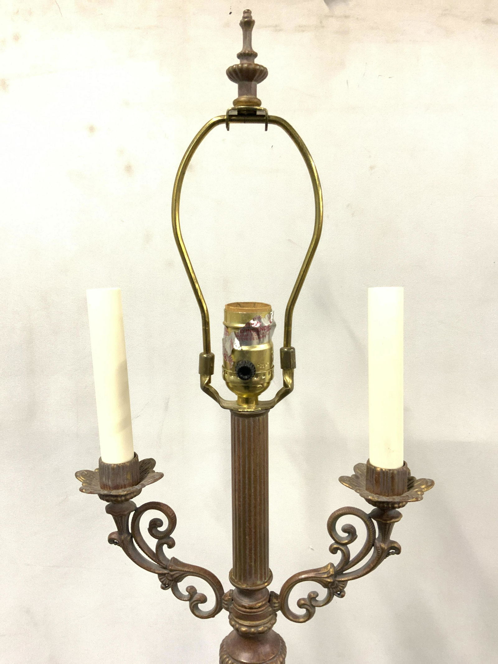 Vntg Ornate Floor Lamp W Finial (1 of 7)