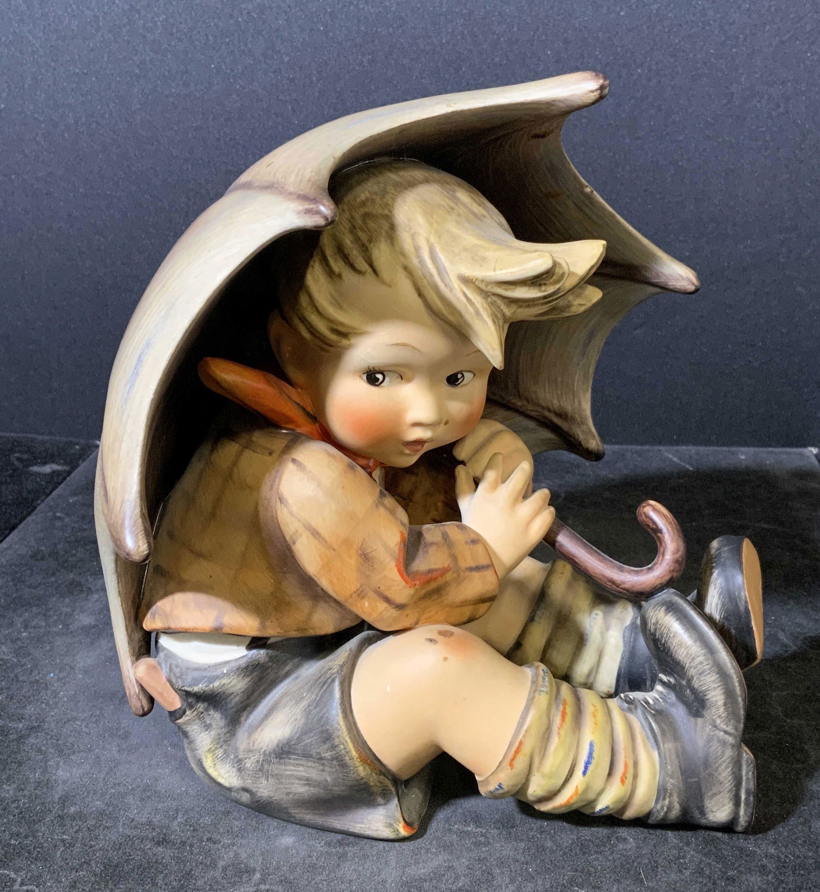 HUMMEL Porcelain Figural Boy w Umbrella (1 of 5)