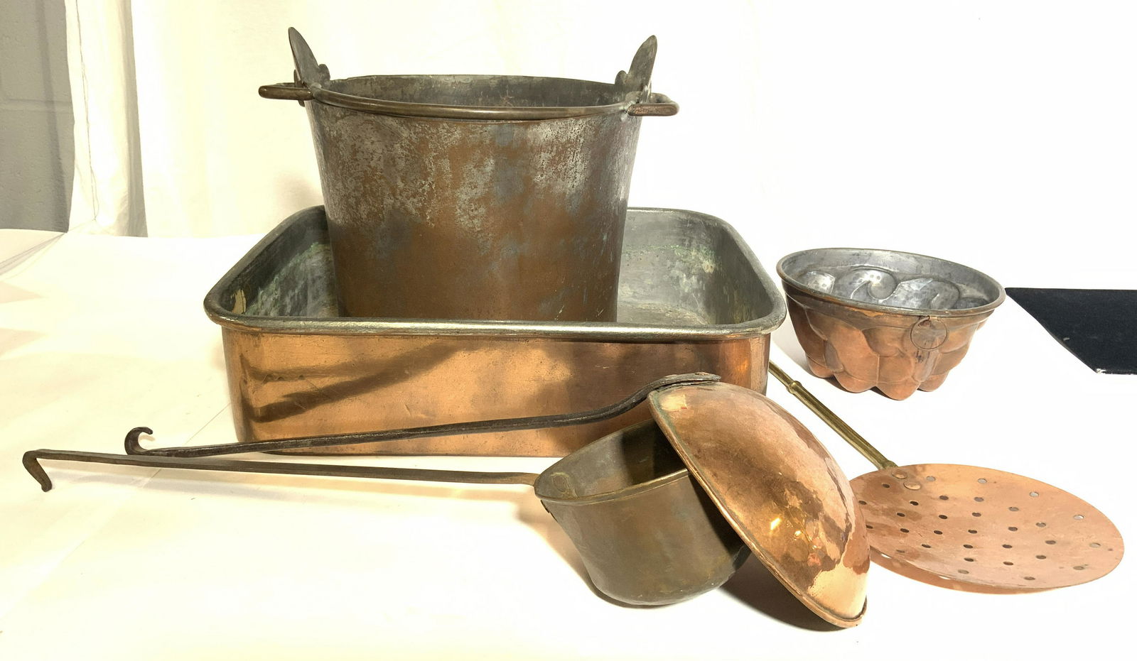 Lot 6 Antique Copper & White Metal Kitchenware (1 of 7)
