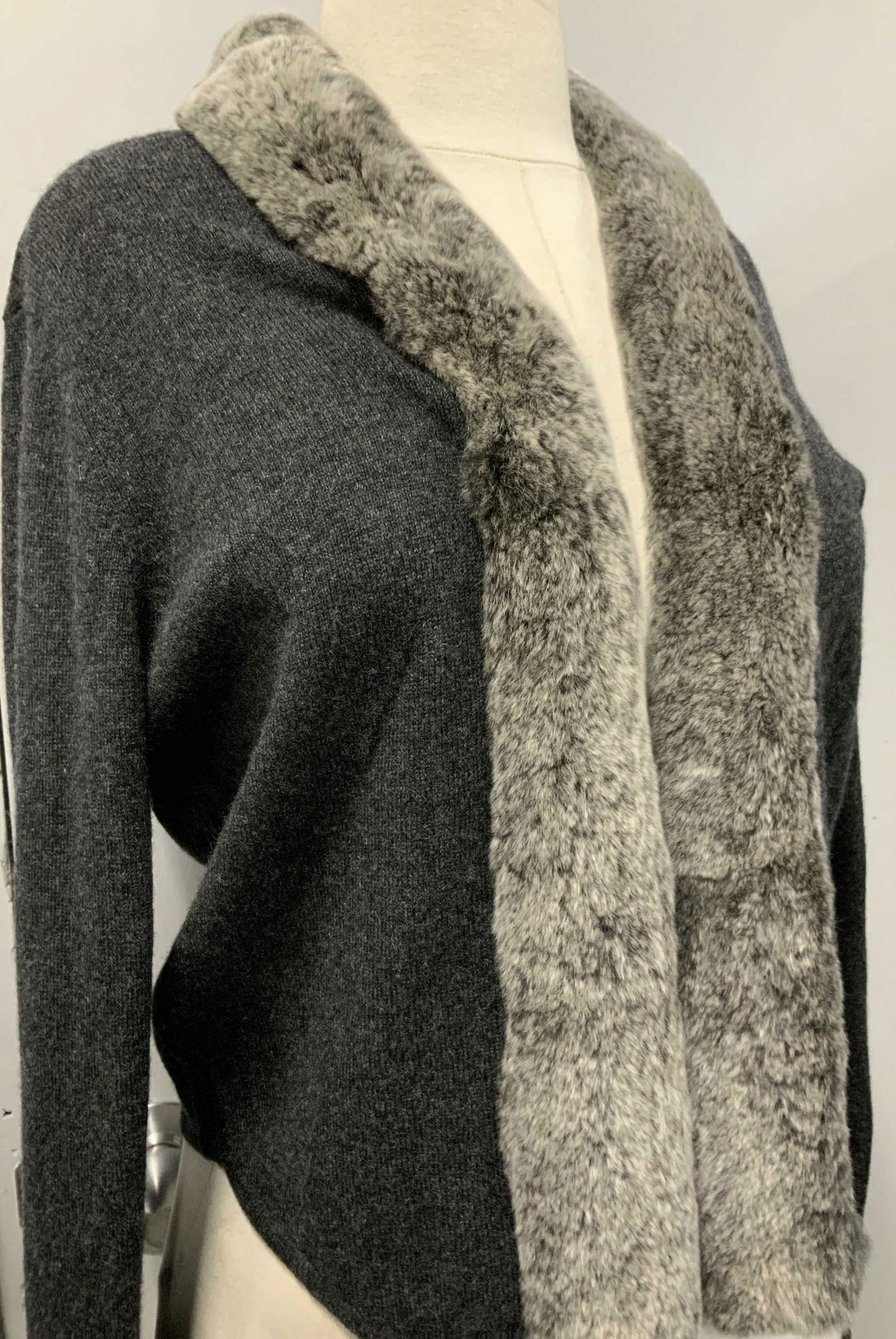 MAGASCHONI Cashmere and Rabbit cardigan (1 of 9)