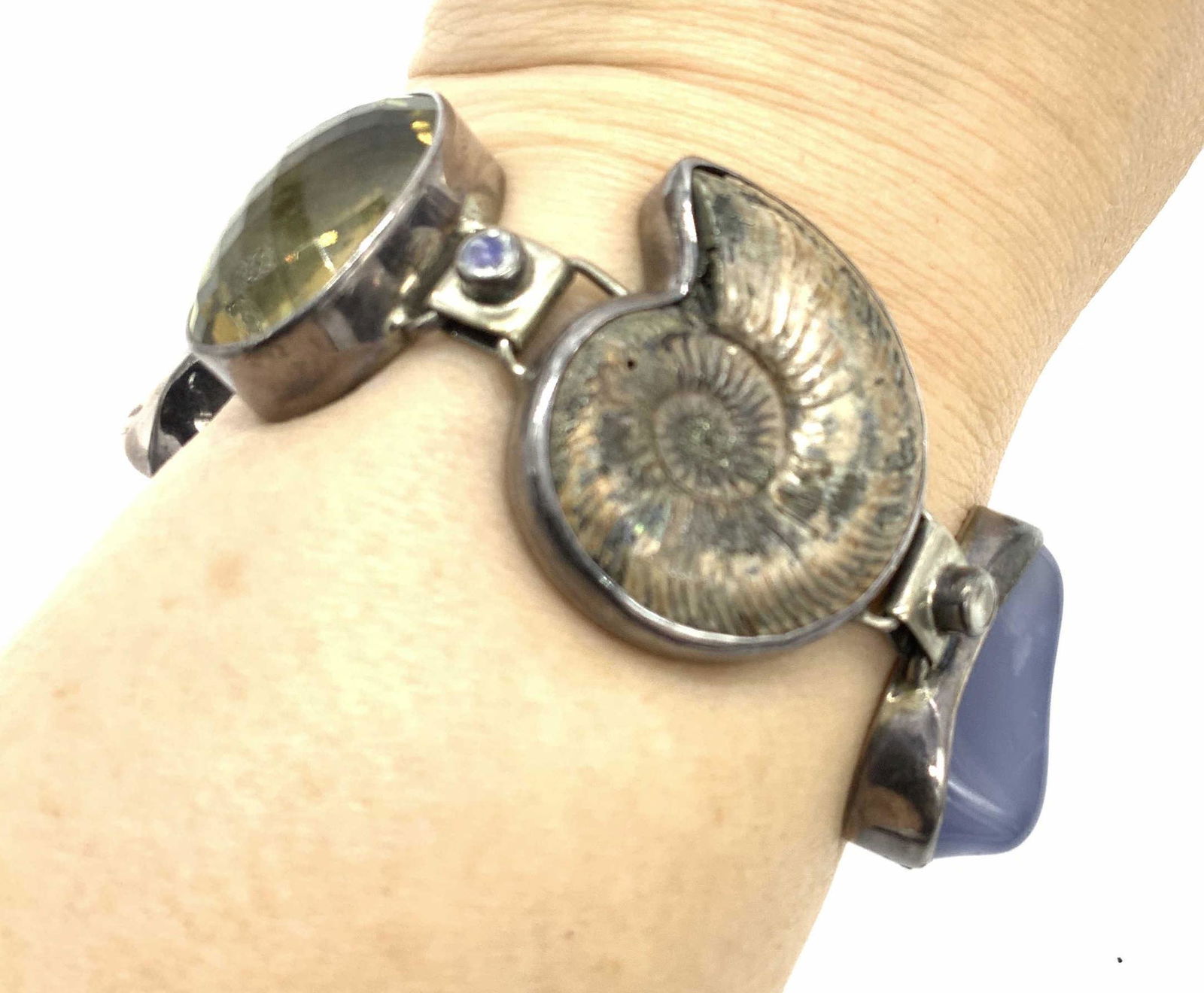 STARBORN Silver Statement Gemstone Bracelet (1 of 7)