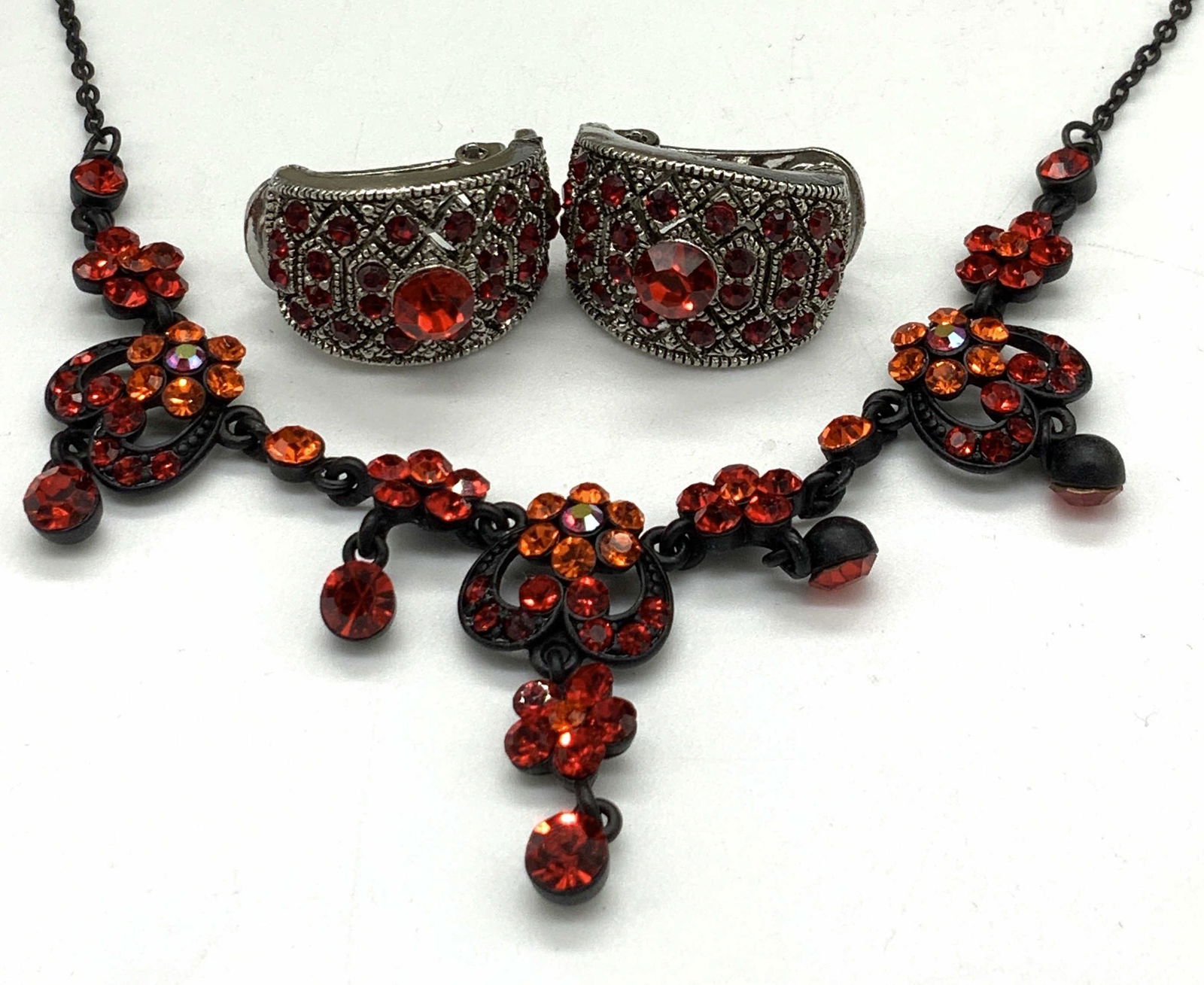 VCLM Festive Red Crystal Jewelry, Near Set (1 of 6)