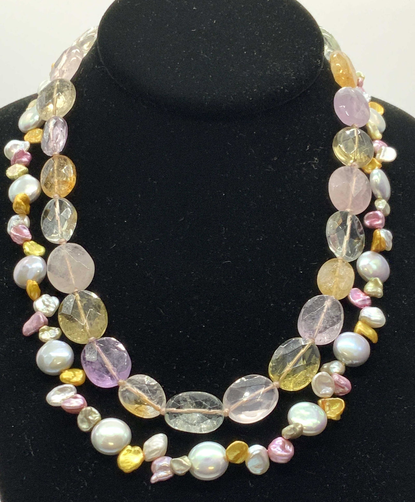 Pr. Freshwater Colored Pearl, Gemstone Necklaces (1 of 5)