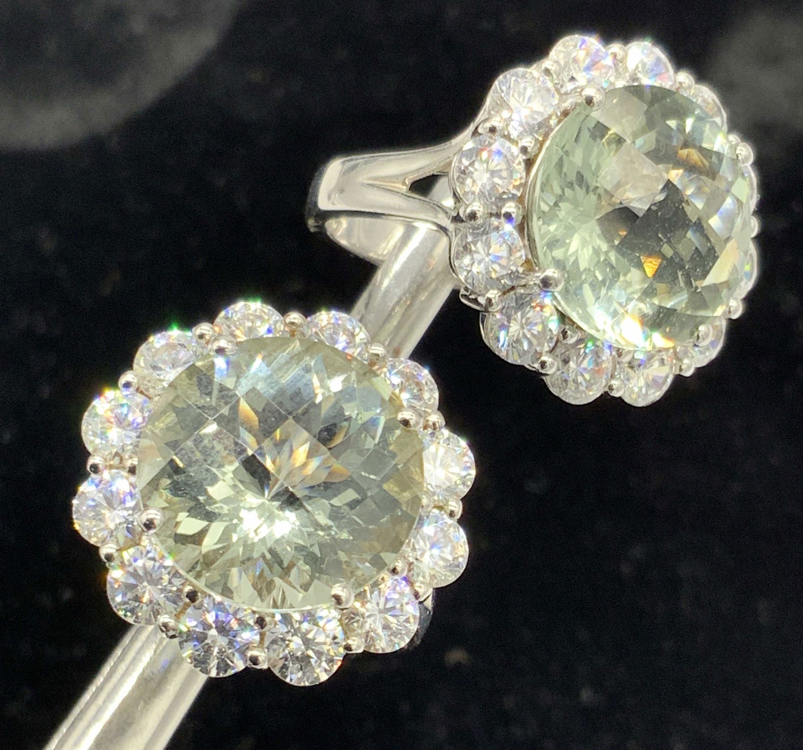 Lot 2 QCD STERLING SILVER Solitaire Rings, Box (1 of 17)