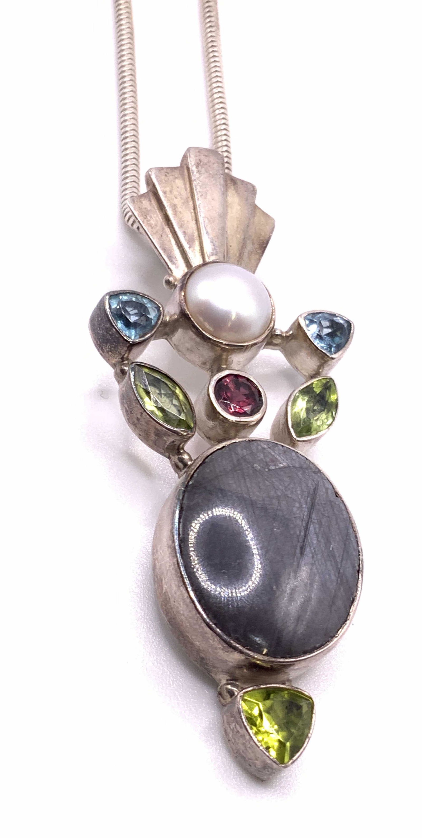 Vntg STERLING SILVER Multi Stone Pendant Necklace (1 of 10)