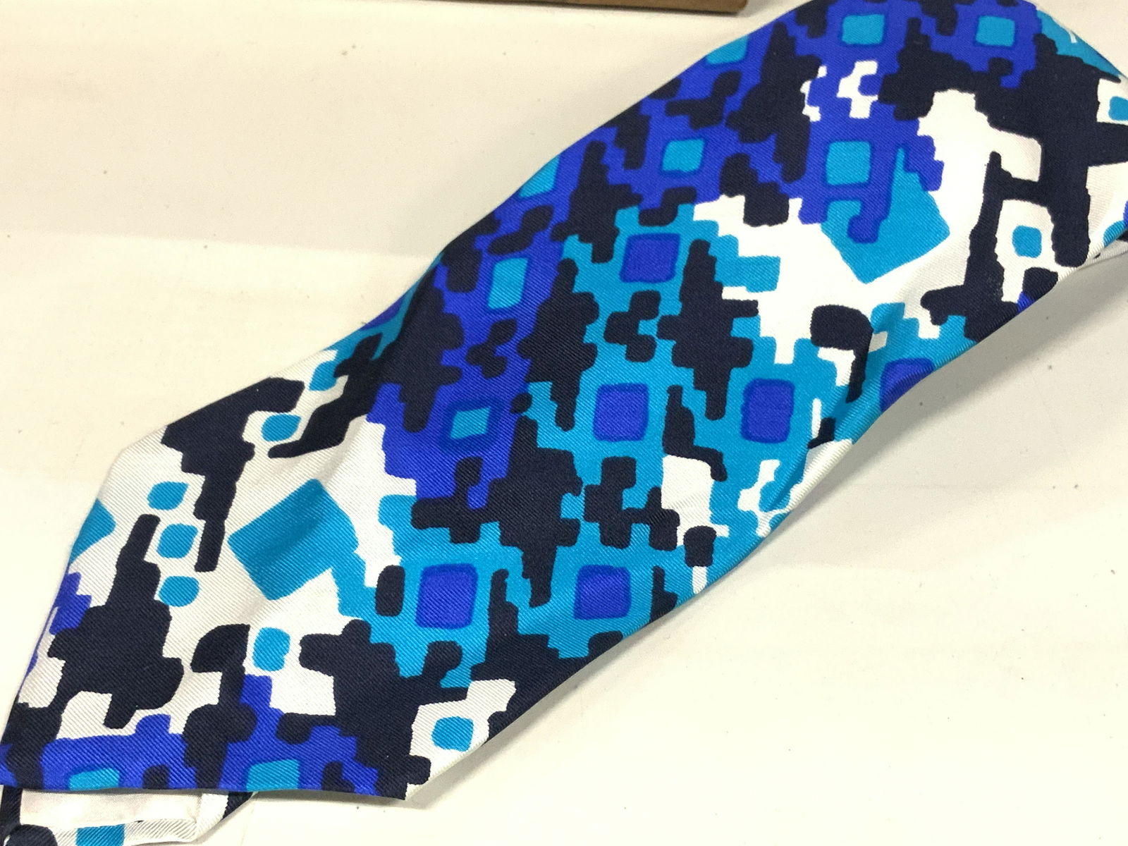 LANVIN PARIS Men’s Silk Vtg Wide Tie, France (1 of 5)