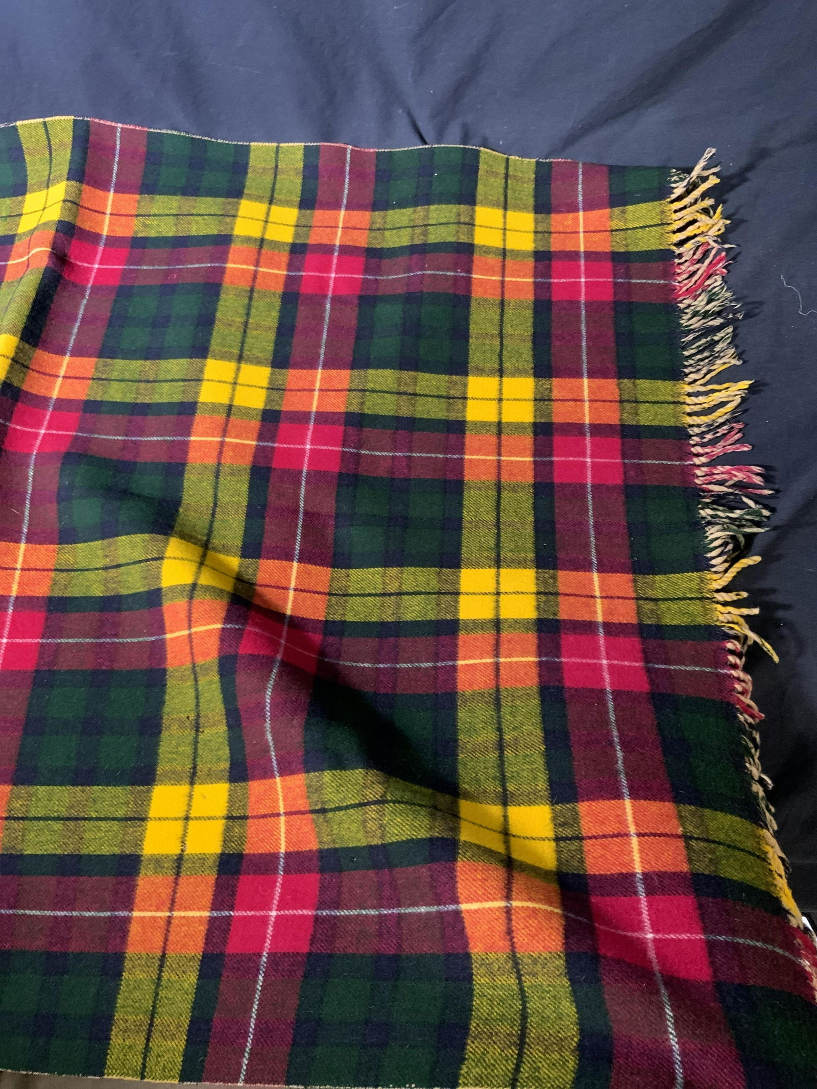 SAKS FIFTH AVENUE Wool Baby Boutique Plaid Throw (1 of 7)