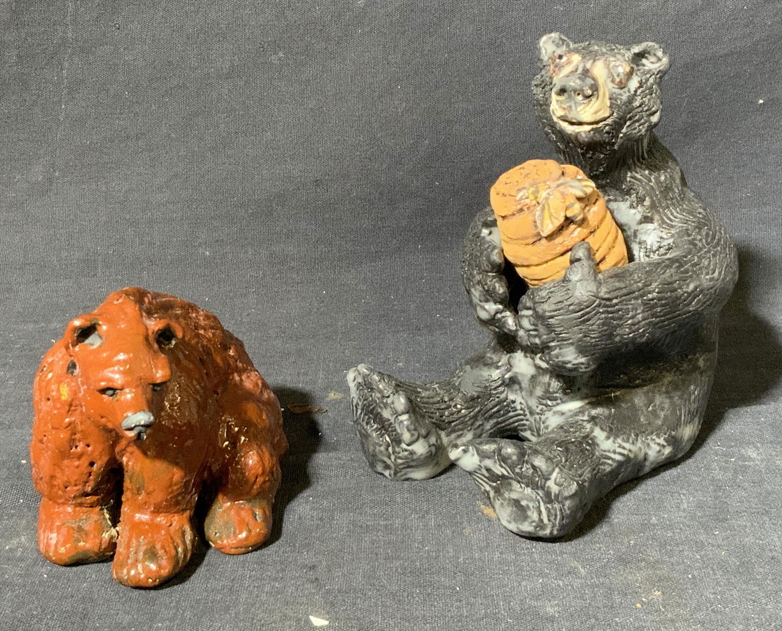 Pair of Ceramic Grizzly and Black Bear (1 of 6)