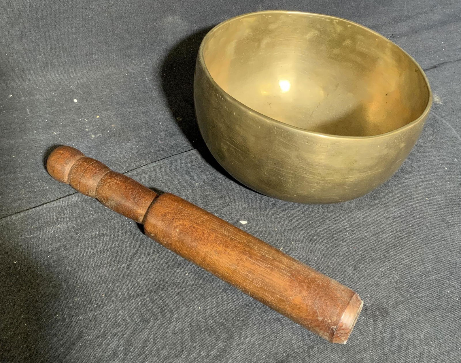 Tibetan Brass Singing Bowl for Meditation (1 of 4)