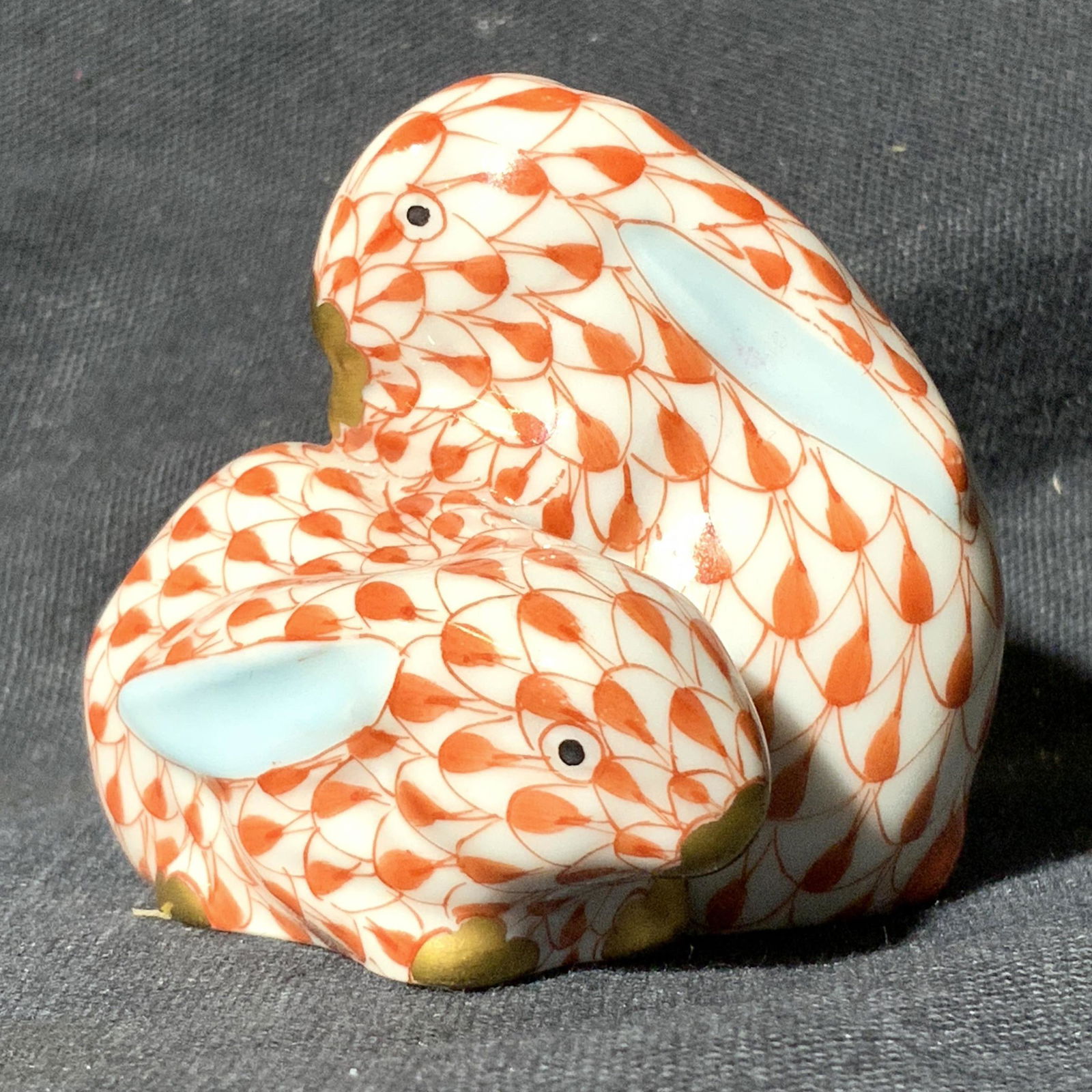 HEREND HUNGARY Pair of Rabbits Figurine (1 of 6)