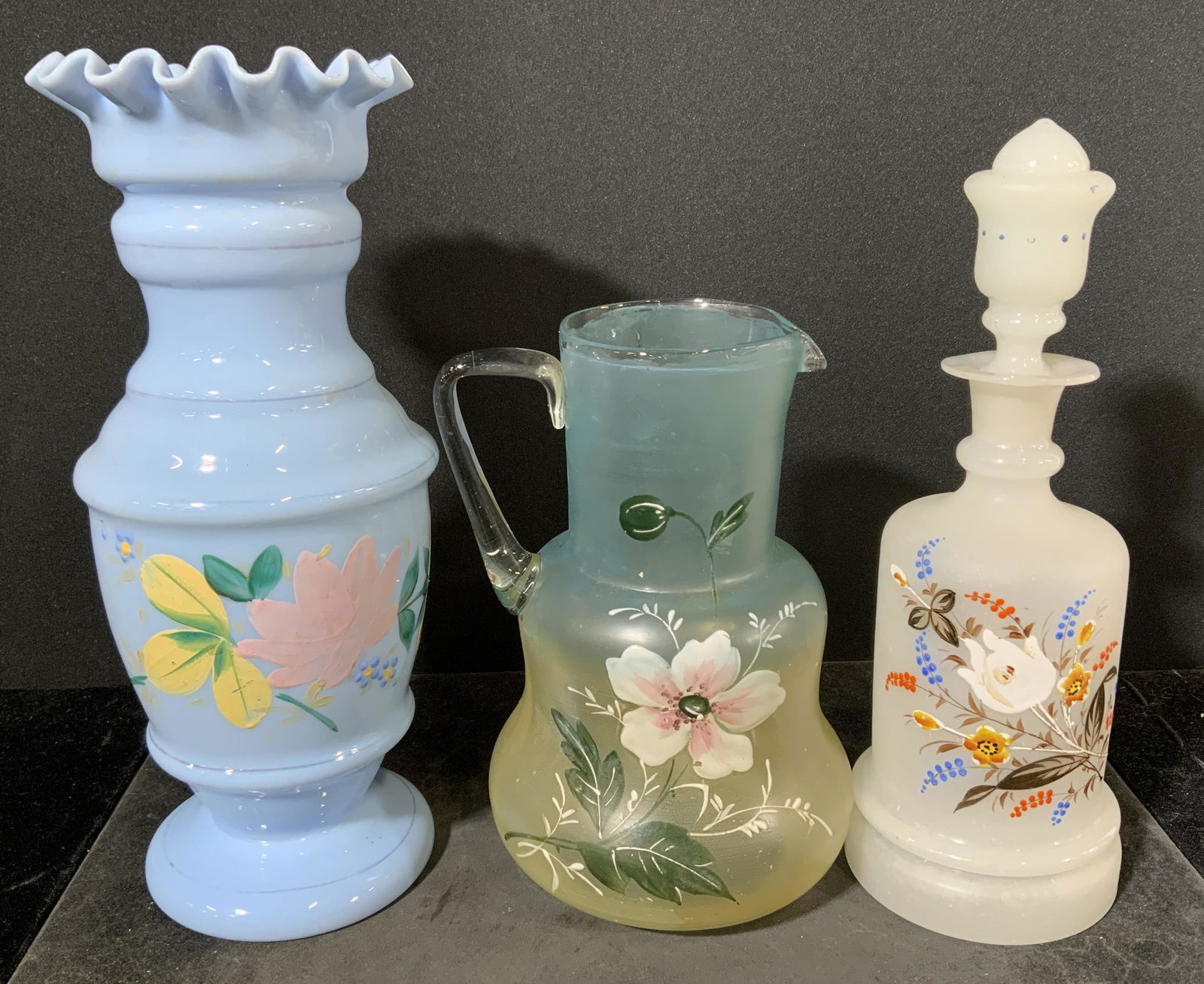 Lot 3 Hand Painted Opaline Glass Table Accessories (1 of 6)