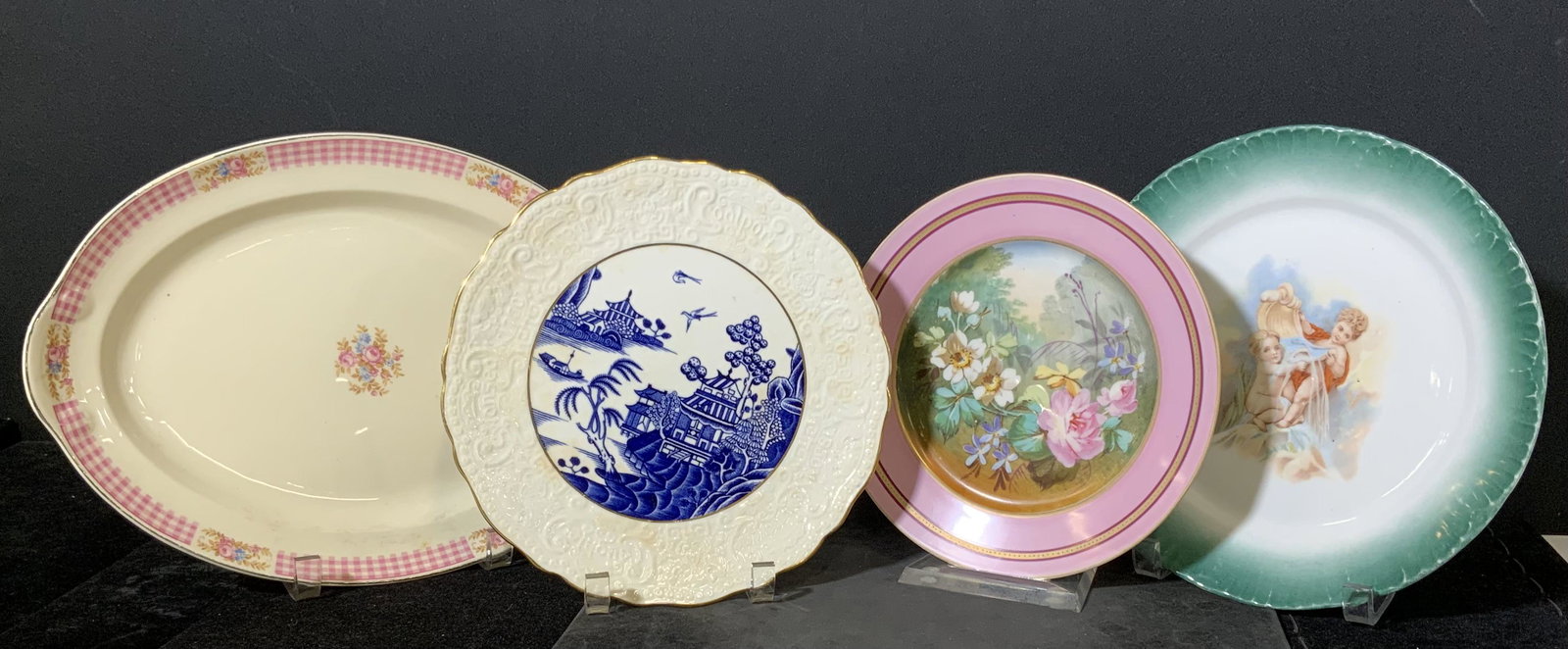 Lot 4 Assorted Vintage Ceramic Plates (1 of 9)