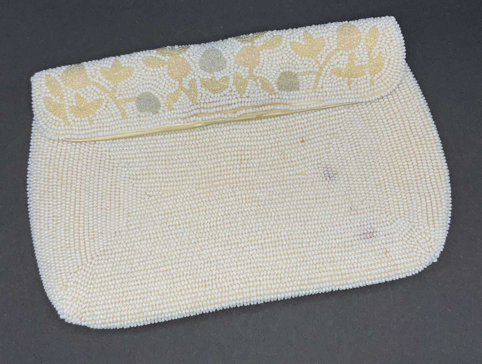 Vintage Floral Motif Beaded White Clutch (1 of 5)