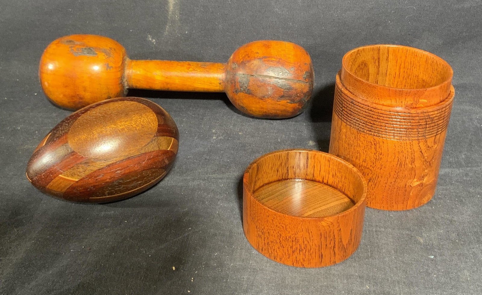 Lot 3 Wood Tabletop Decor (1 of 5)