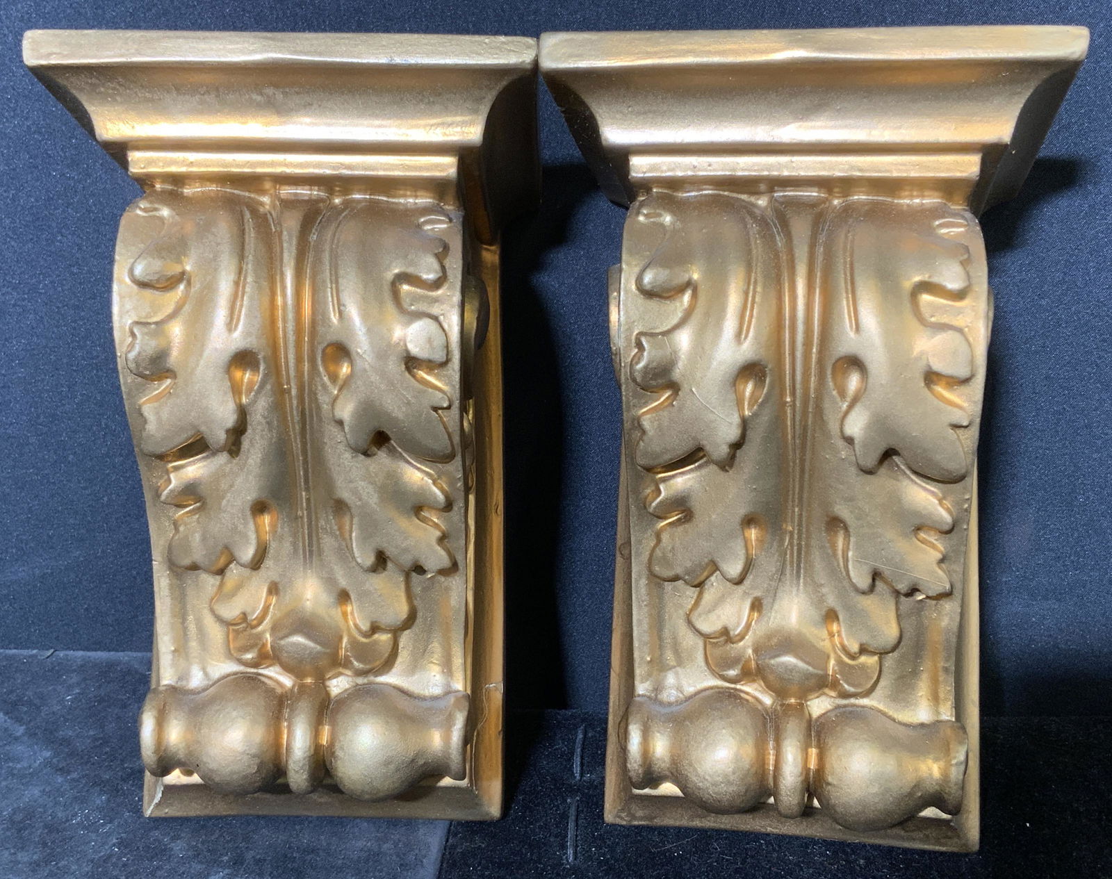 Pair Gilded Wall Brackets (1 of 5)