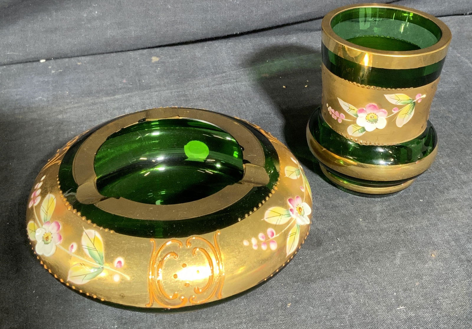 Bohemia Crystal Green Cigarette Holder & Ashtray (1 of 8)