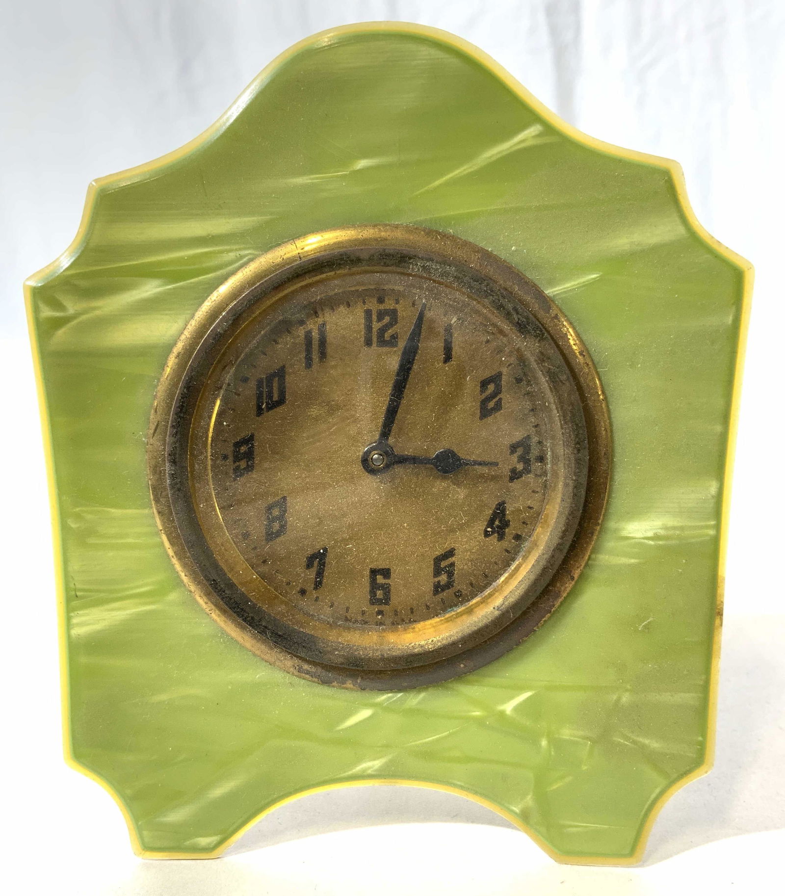 Vintage CATALIN Bakelite Desk Clock (1 of 8)