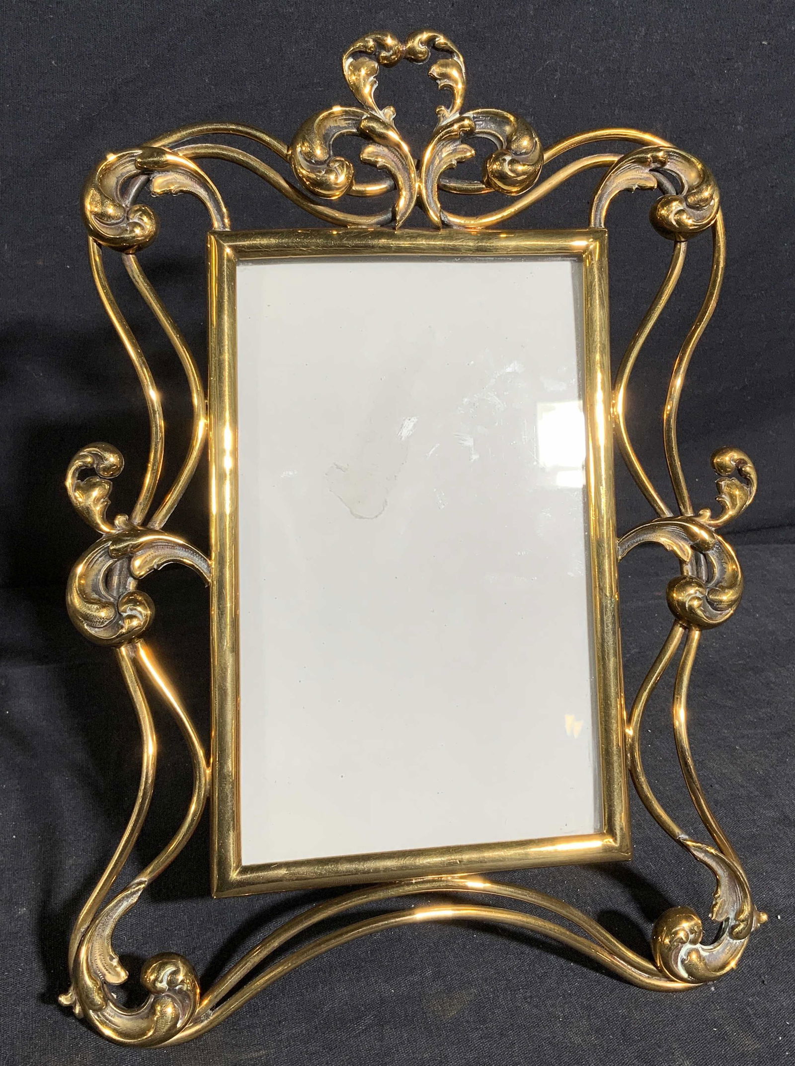 Vintage Art Nouveau Style Brass Picture Frame (1 of 7)
