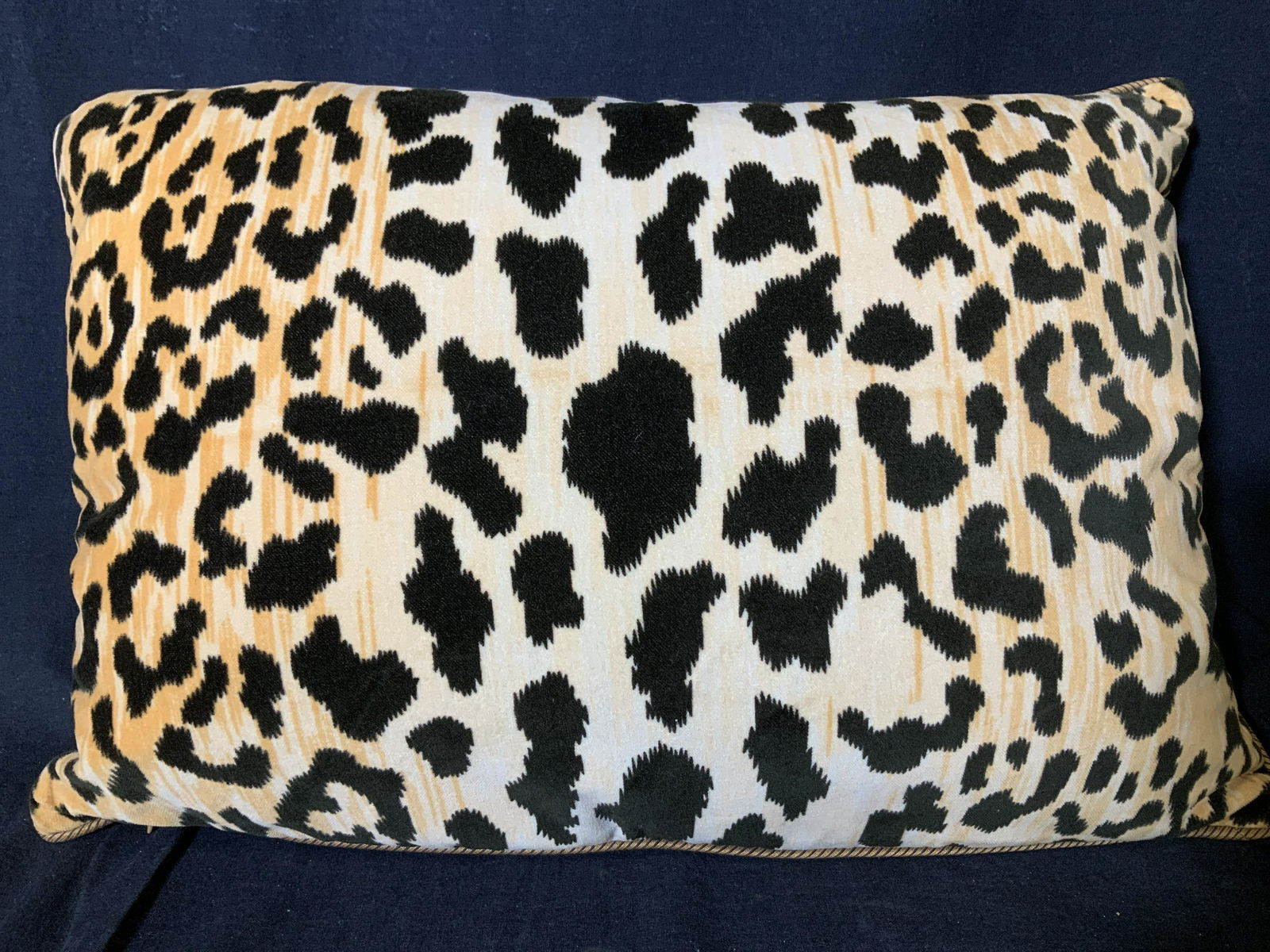 Cheetah Print ClarenceHouse/D&D Feather Pillow (1 of 9)