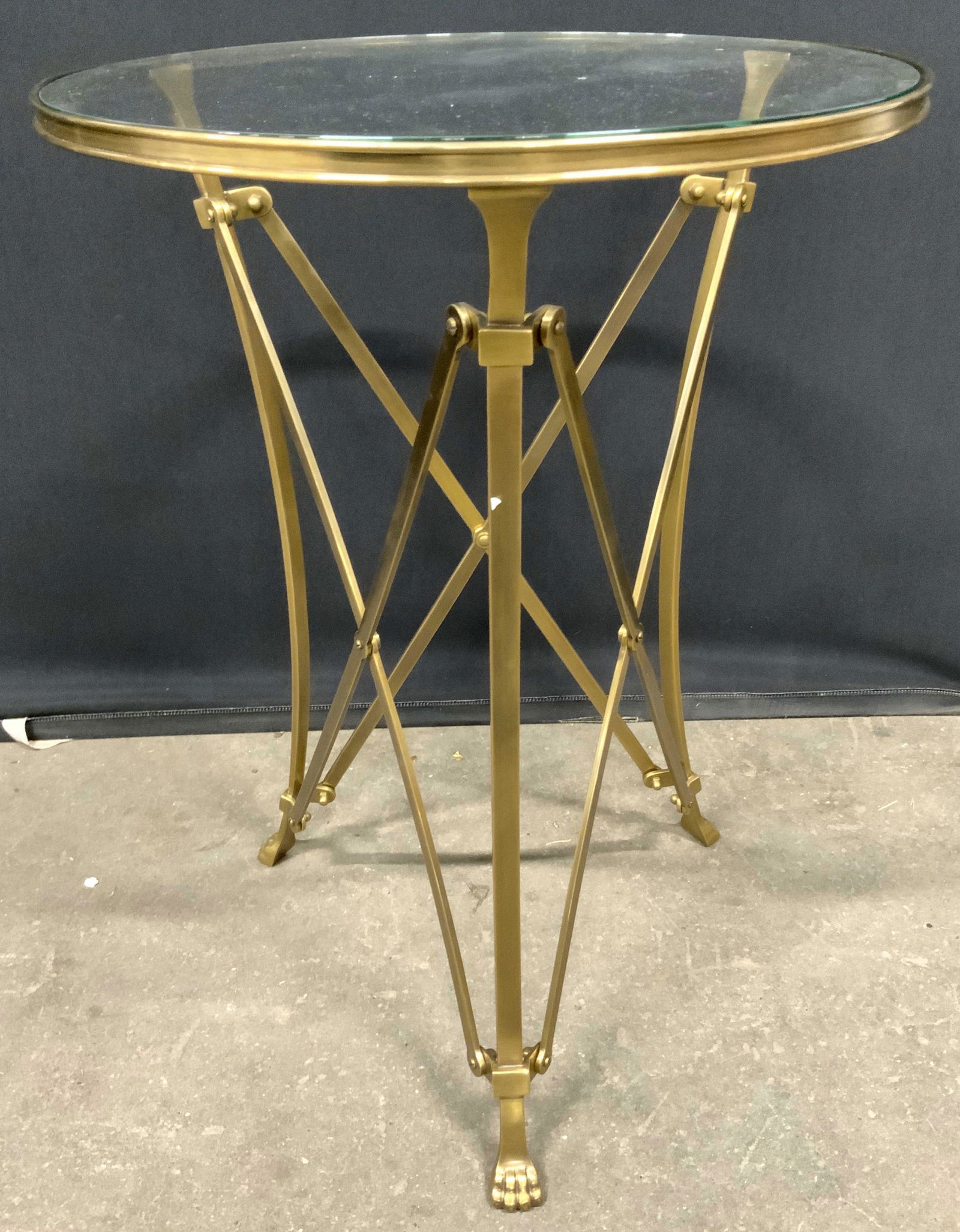 Vntg Footed Brass Side Table W Glass Top (1 of 10)