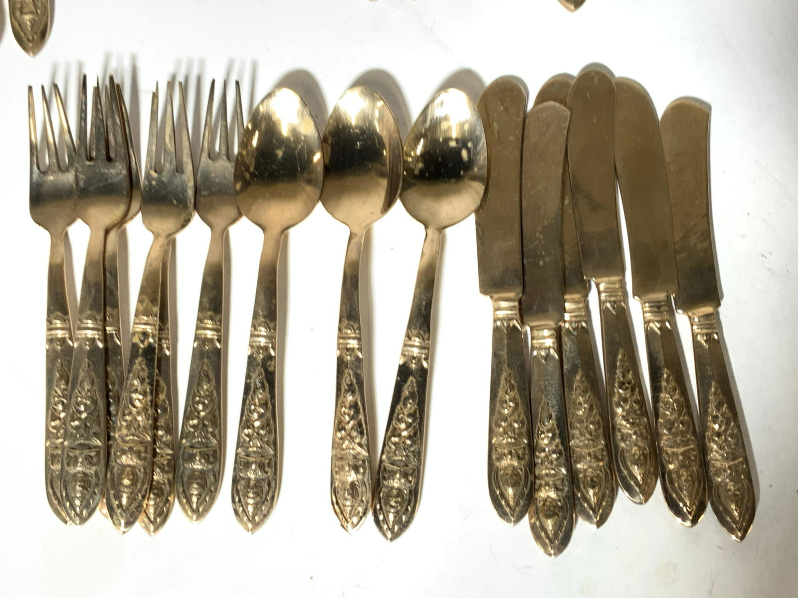Vintage Buddha Gold Wash Flatware Set 118 (1 of 7)