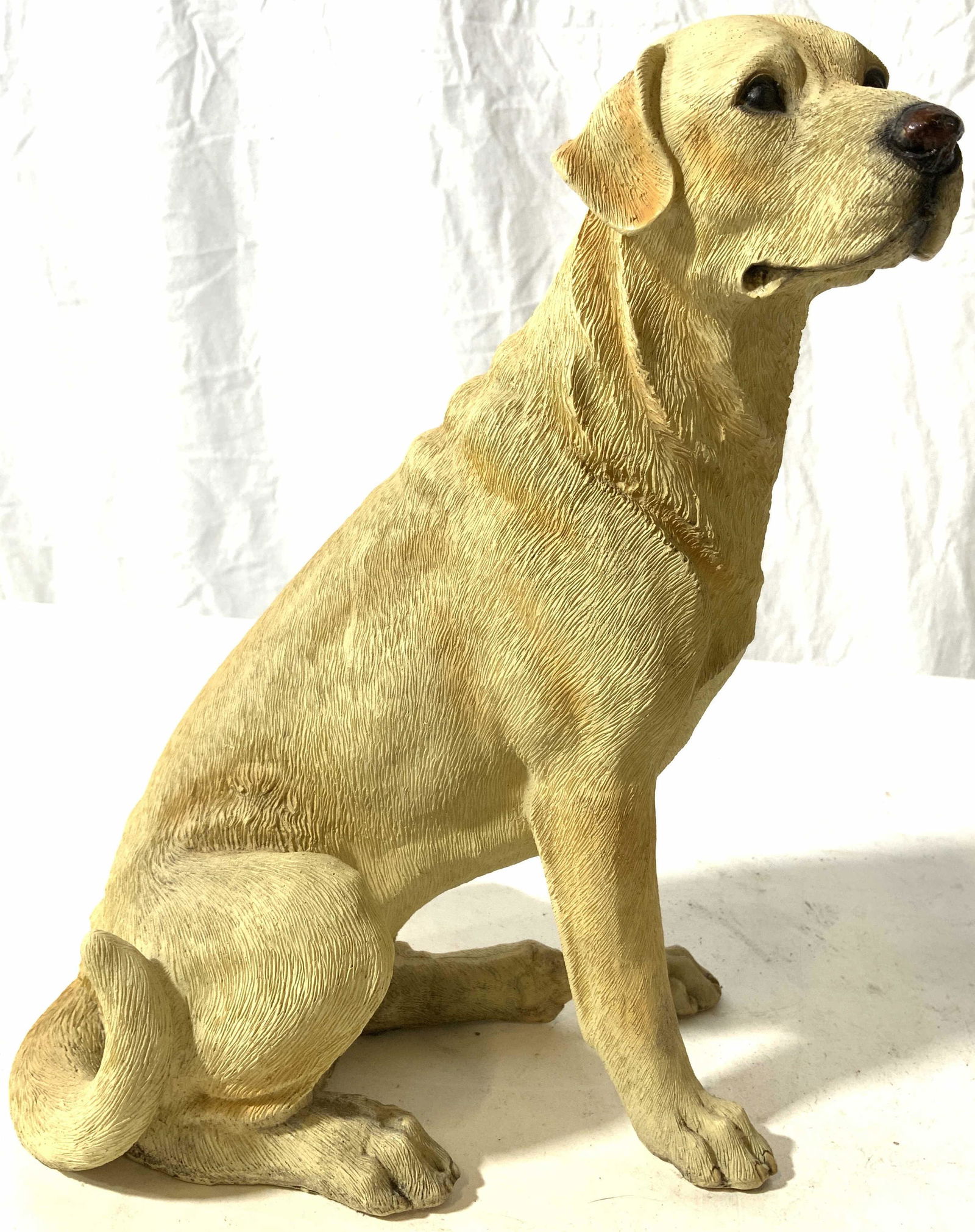 Vntg Composite Labrador Retriever Dog Figure (1 of 8)