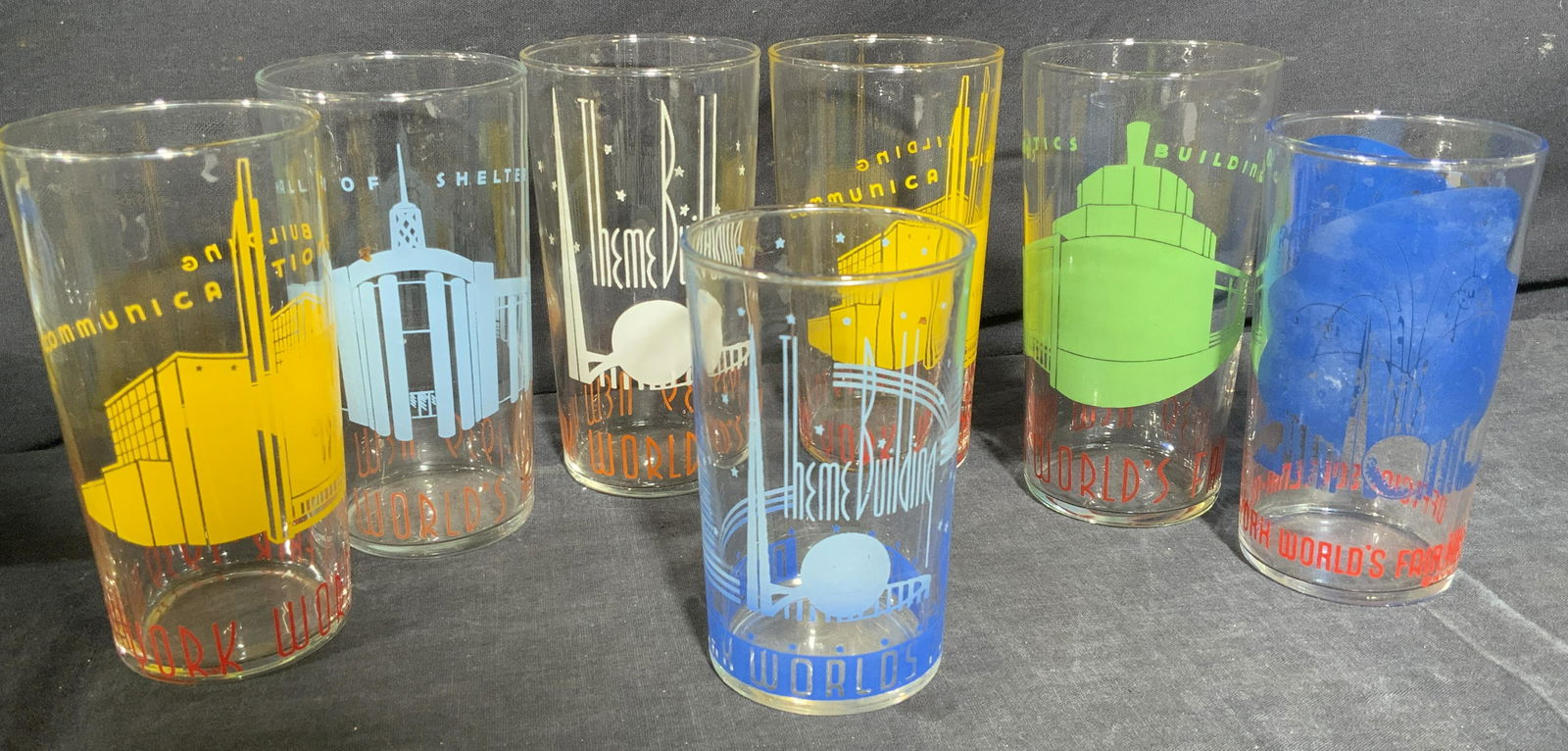 Collectible Vintage Worlds Fair 1939 Glass Cups (1 of 4)