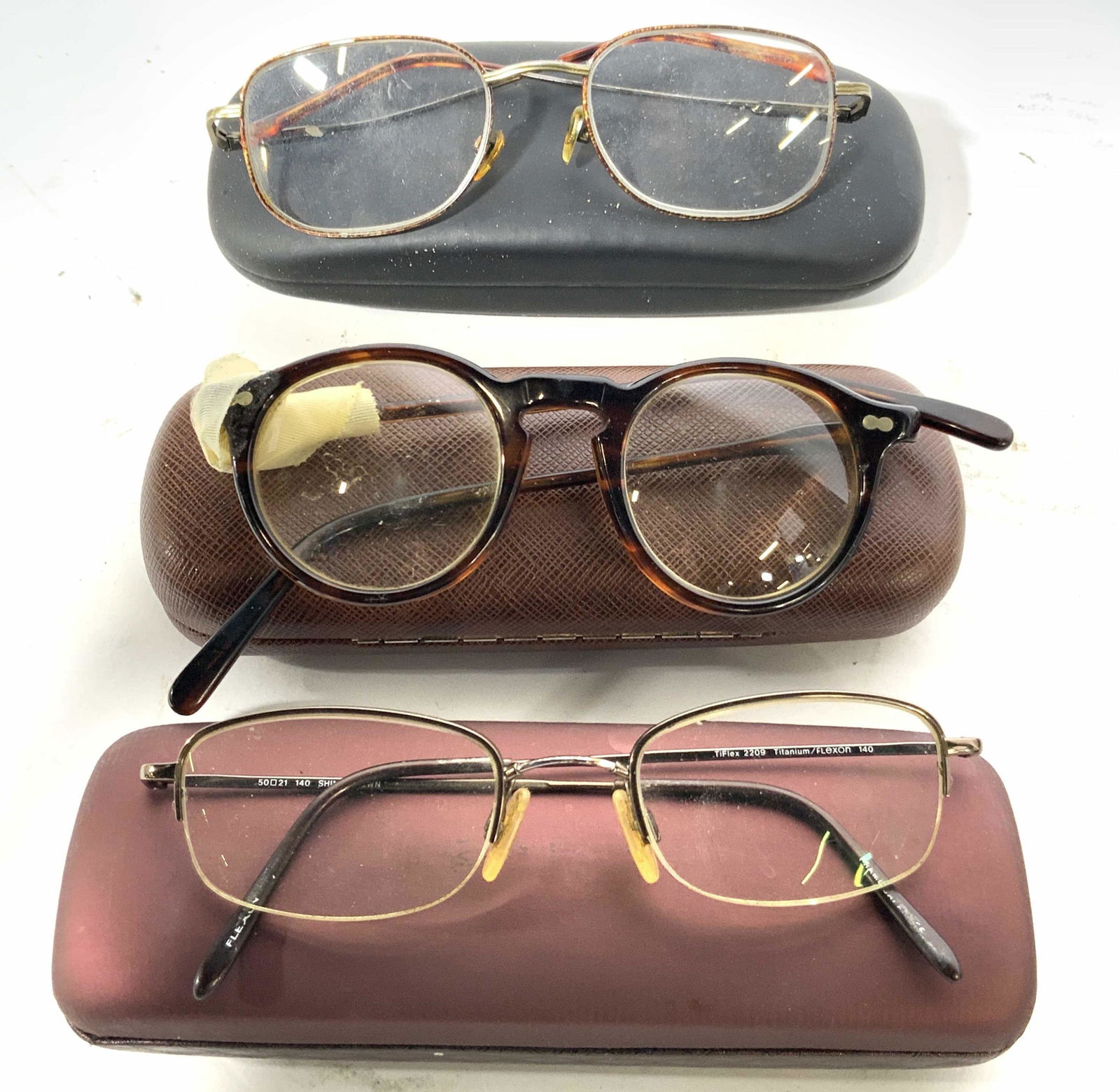 Group Lot of 10+ Glasses & Sunglasses (1 of 11)