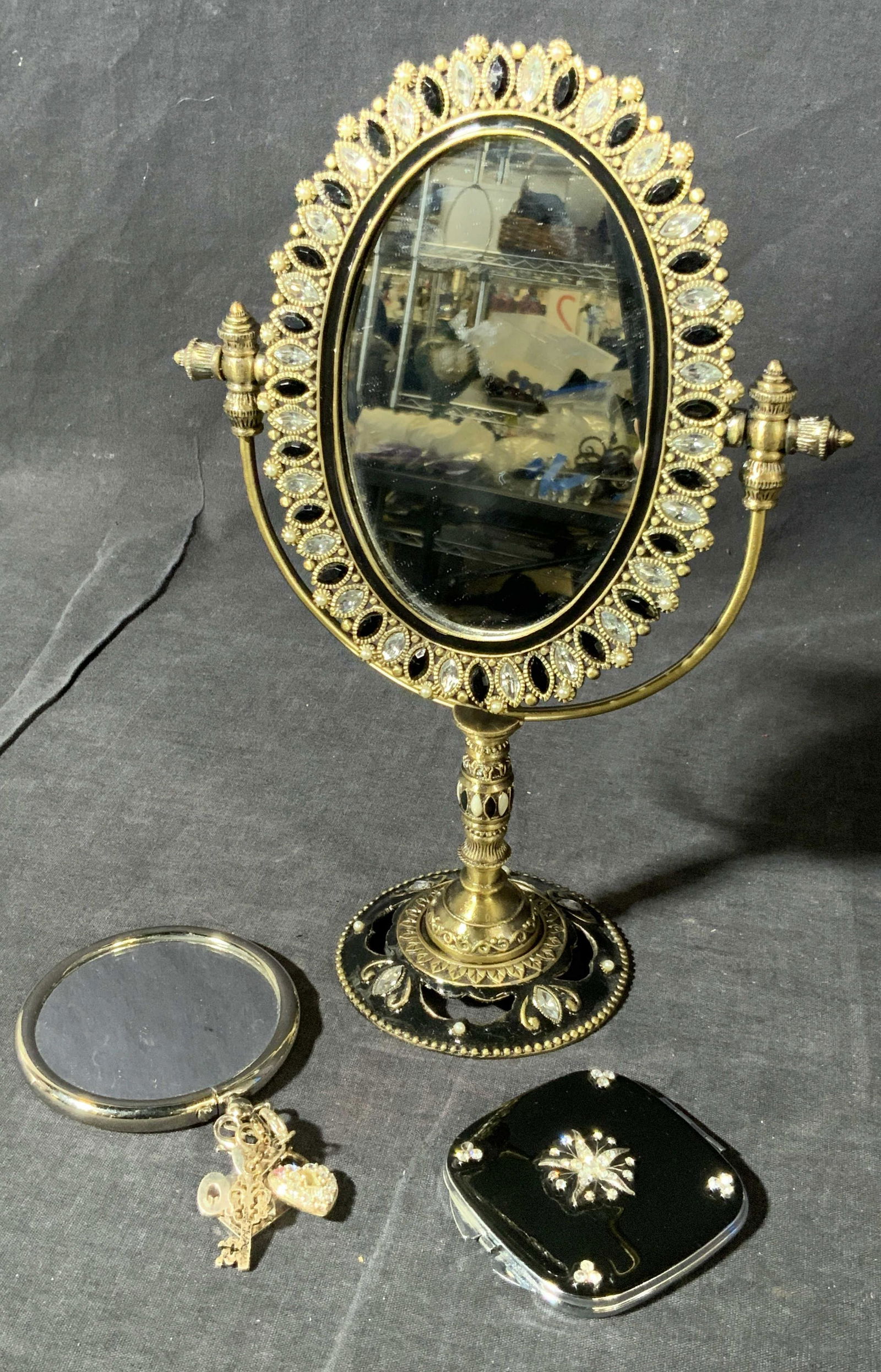 Group Lot 3 Jeweled Vanity Mirrors (1 of 10)