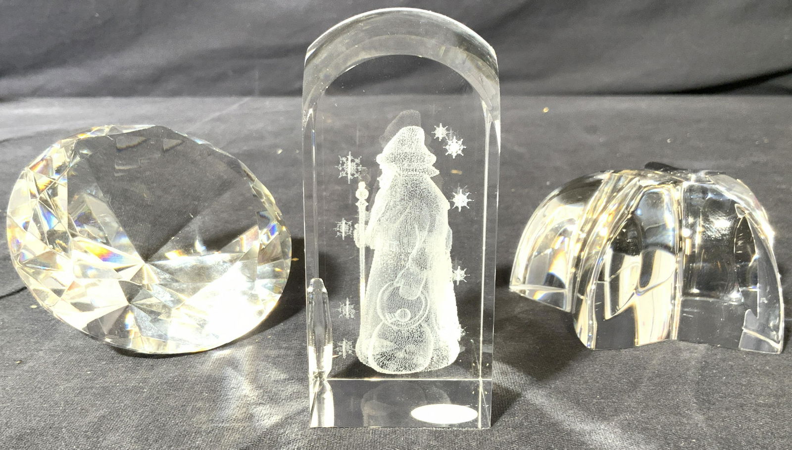 Lot Assorted Art Glass Paperweights (1 of 8)