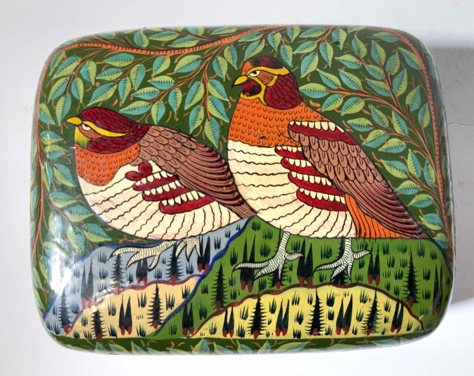 Hand Painted Bird Detailed Keepsake Box W Lid (1 of 8)