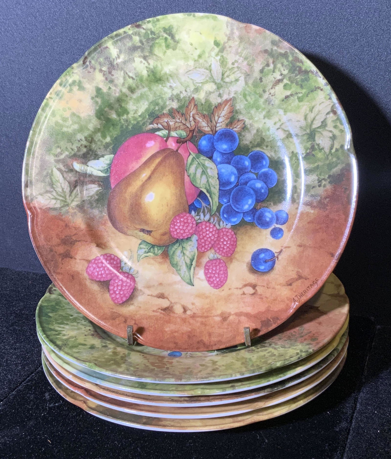 Lot 6 ROCHARD LIMOGE Plates, France (1 of 9)