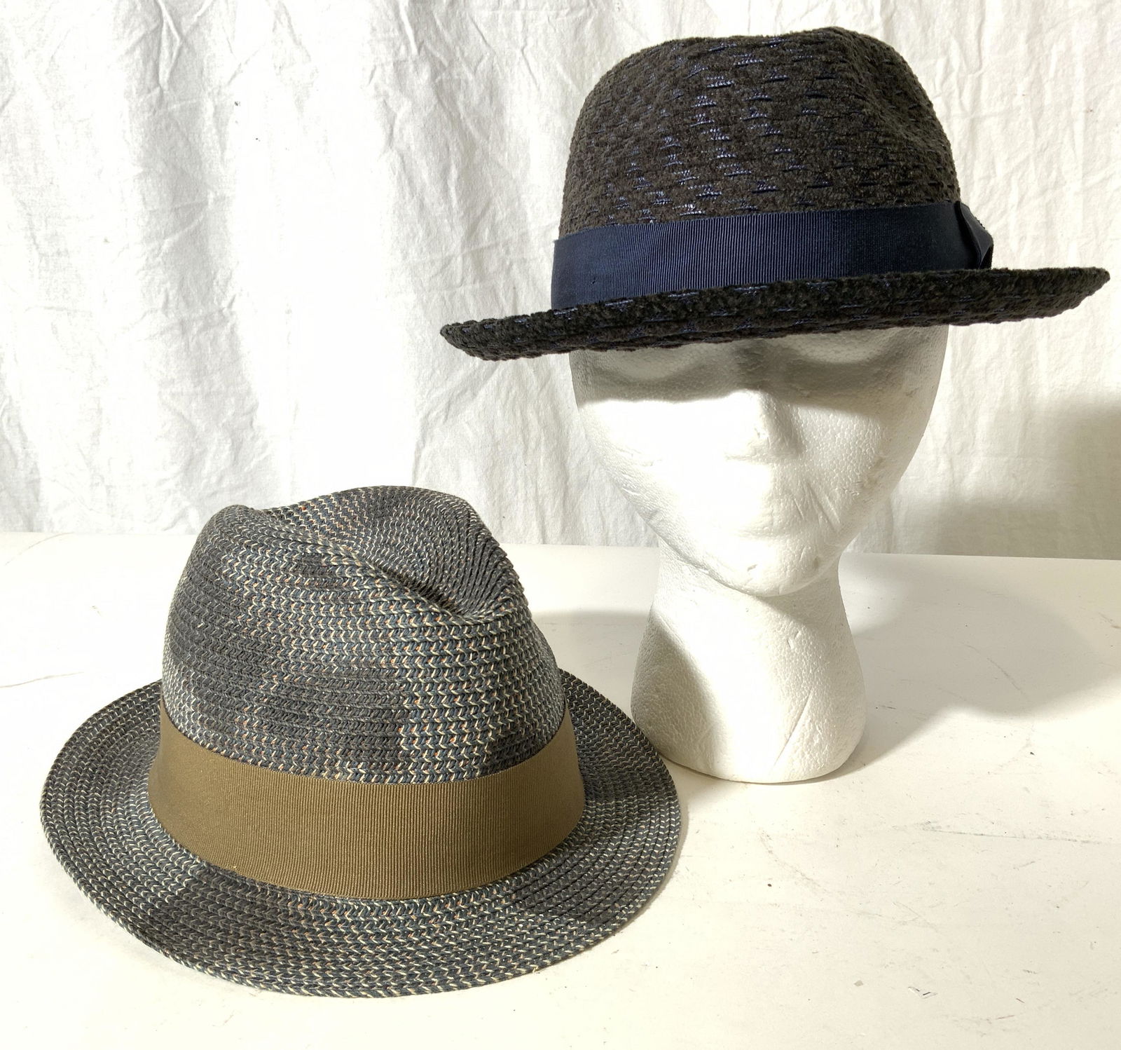 Lot 2 BAILEY, PAUL SMITH Fedoras (1 of 12)