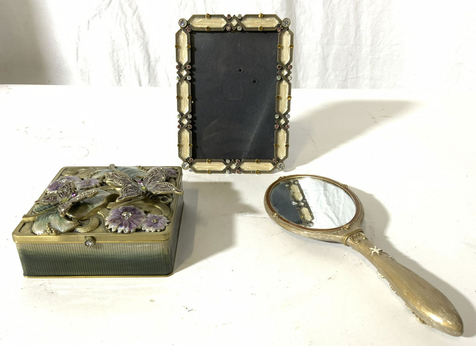 Lot 3 Dresser Top Accessories W Rhinestone Detail (1 of 9)