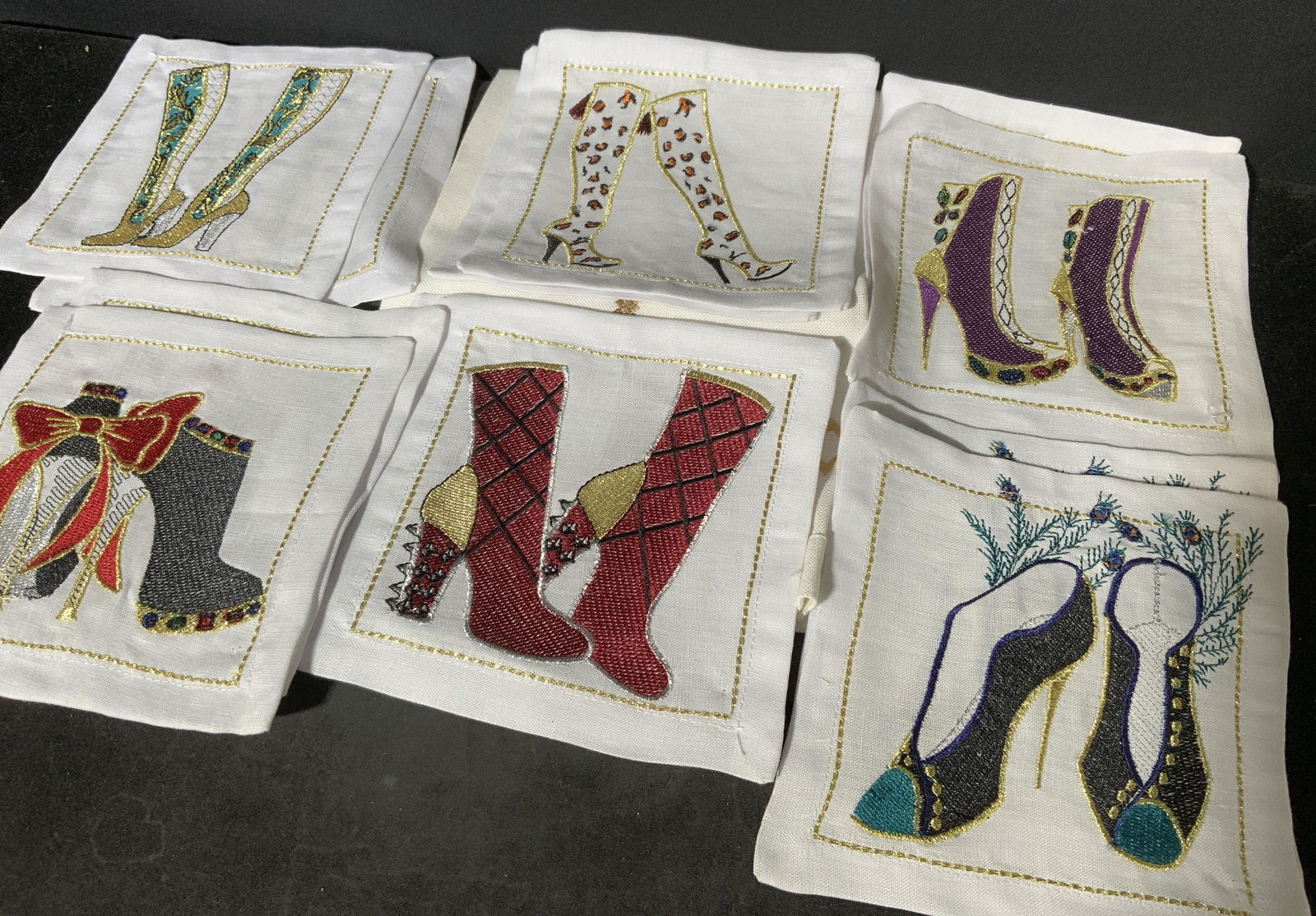 Group Lot 13 Table Linens (1 of 5)