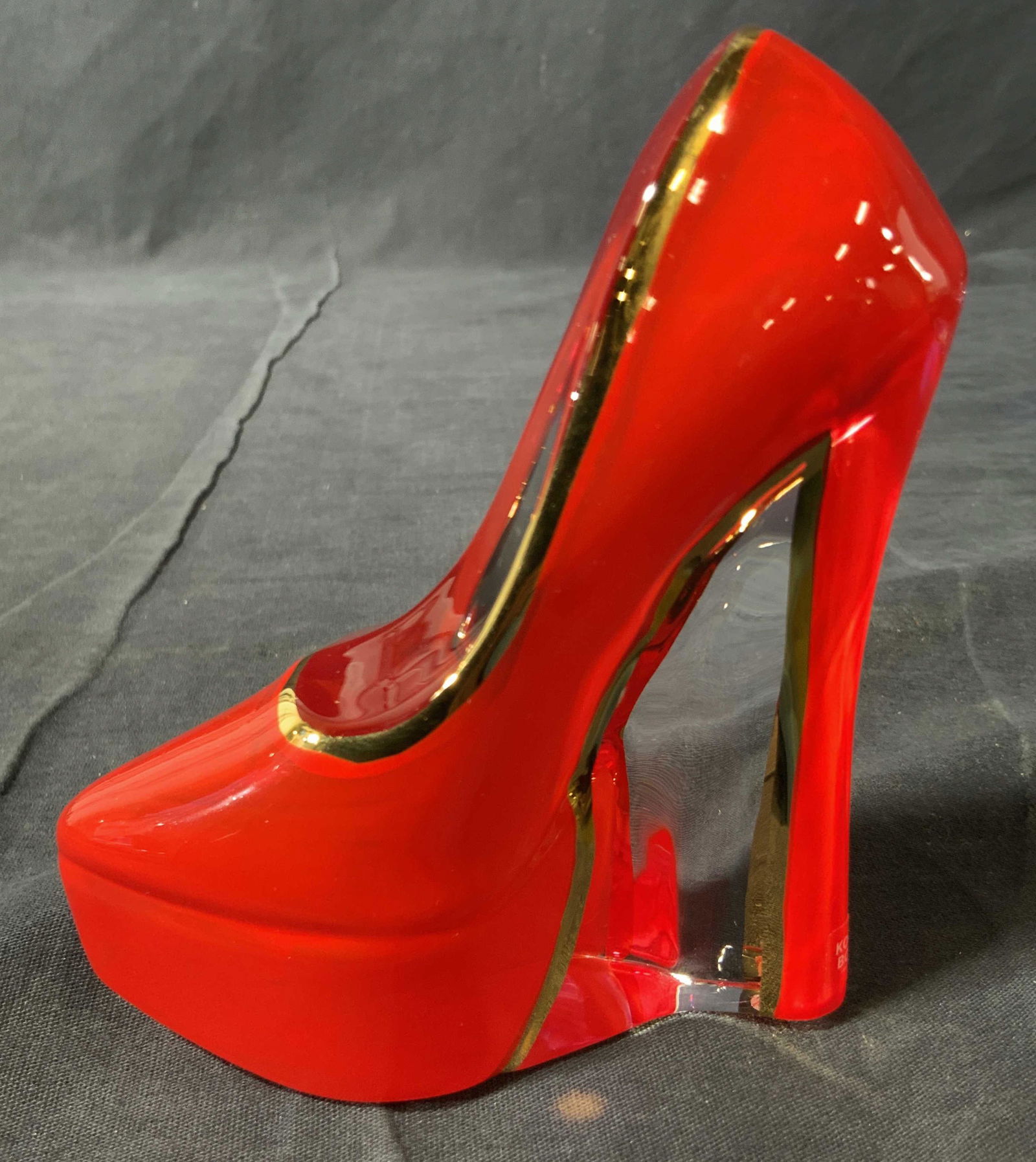 KOSTA BODA Art Glass Shoe Sculpture (1 of 9)