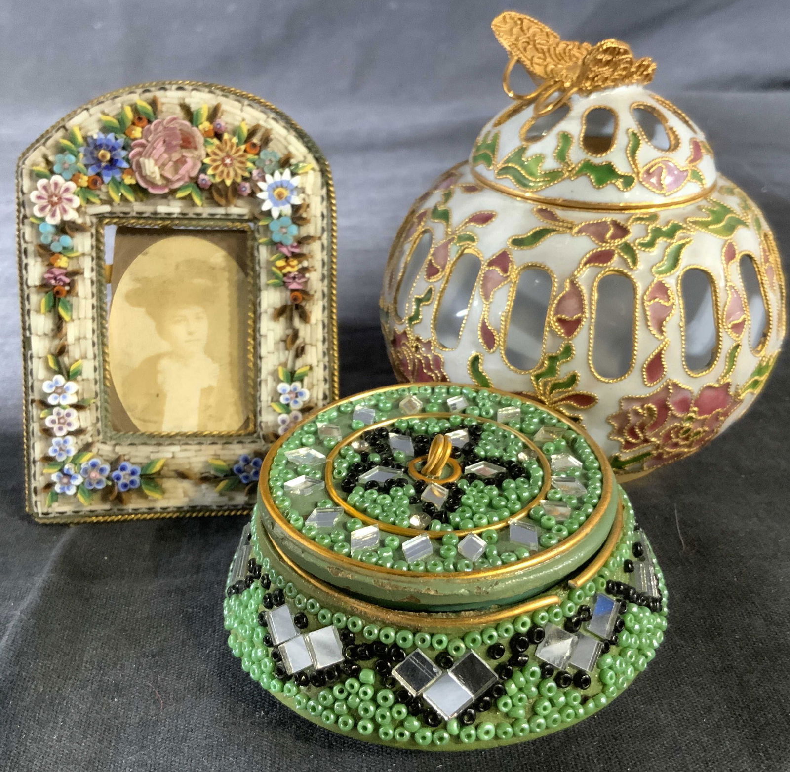 Group Cloisonee, mosaic, Desktop Accessories (1 of 12)