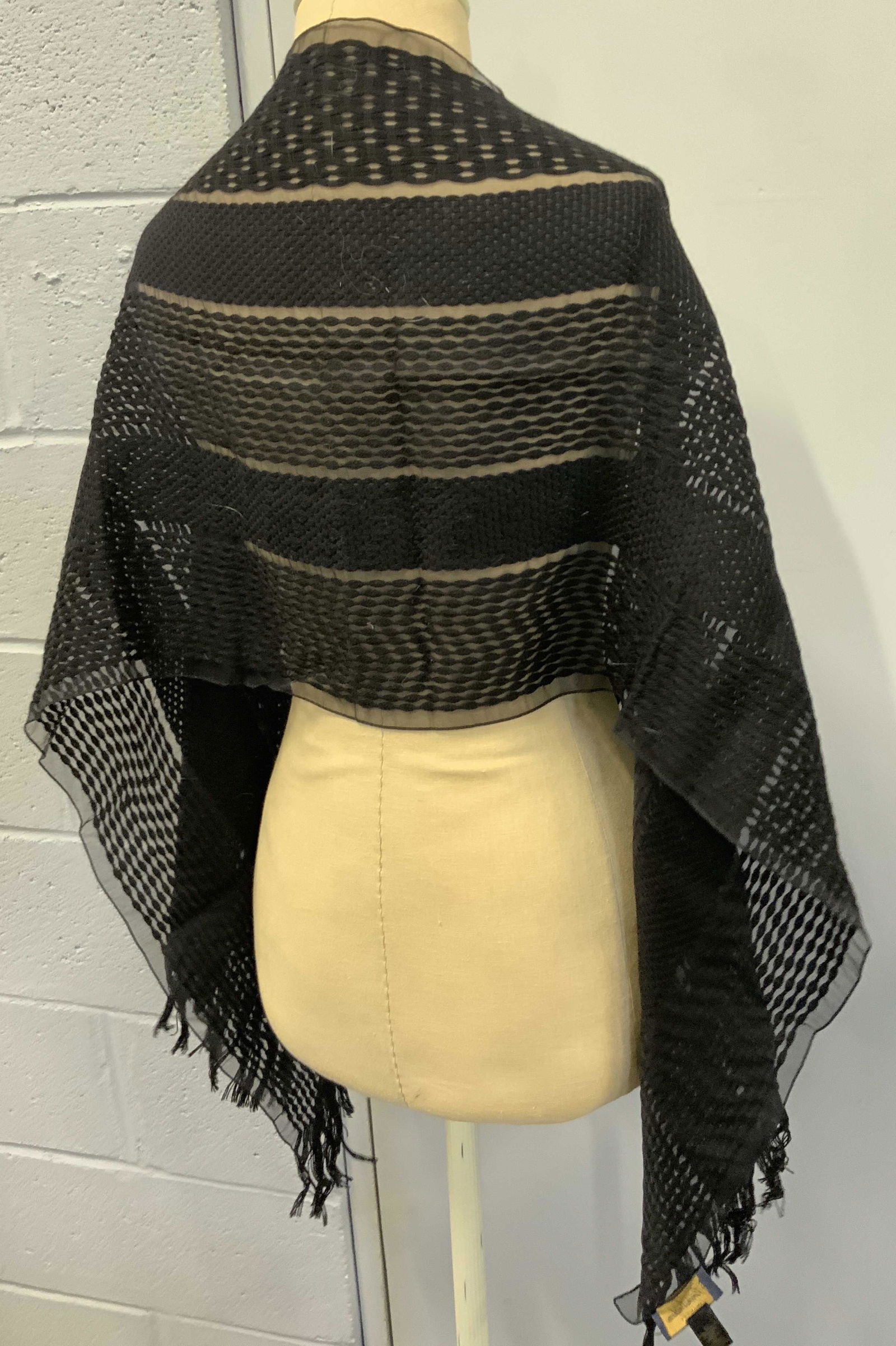 BROOKS BROTHERS Wool & Silk Blend Scarf (1 of 5)