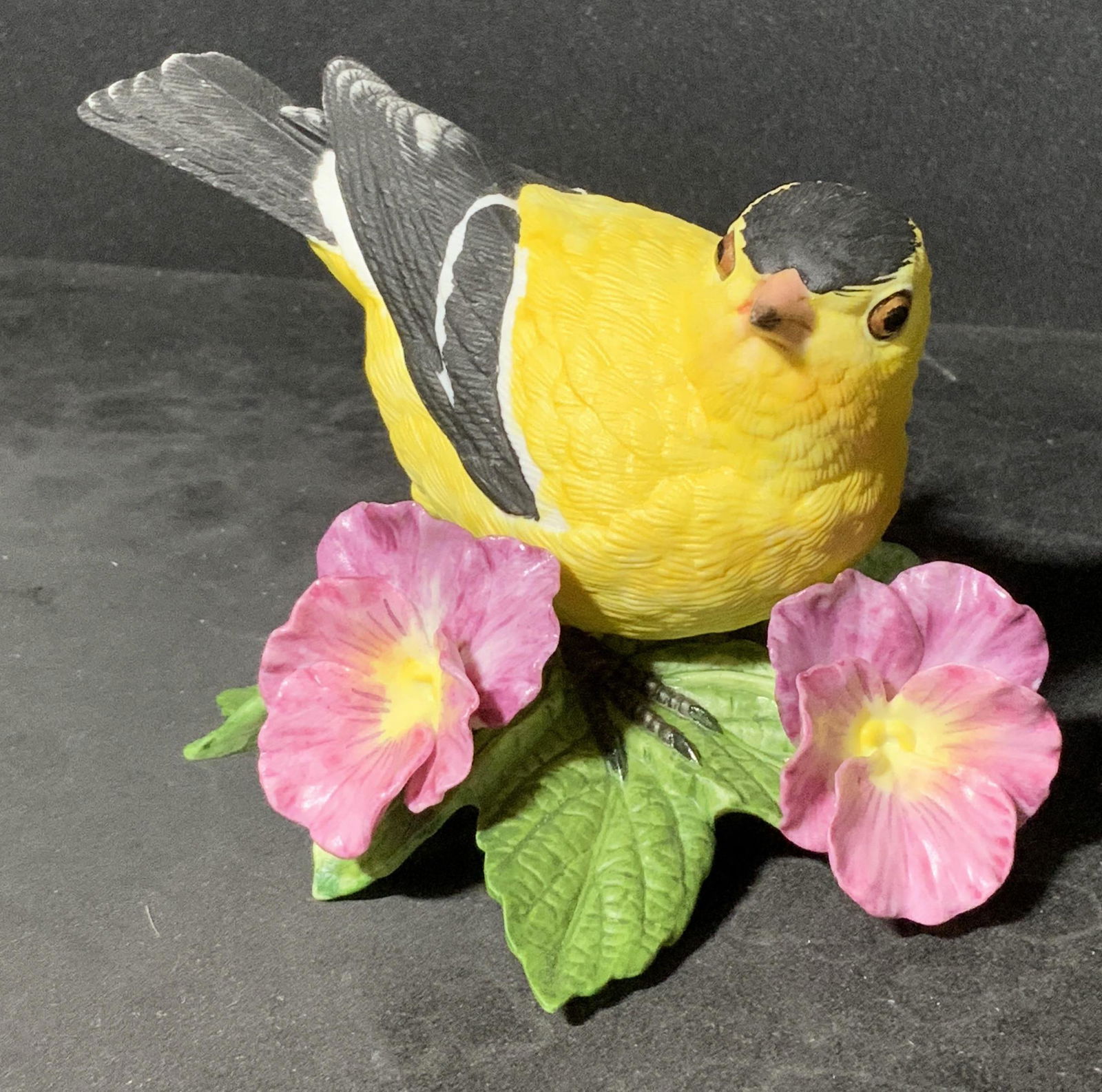 Hand Painted LENOX American Goldfinch Figural (1 of 7)