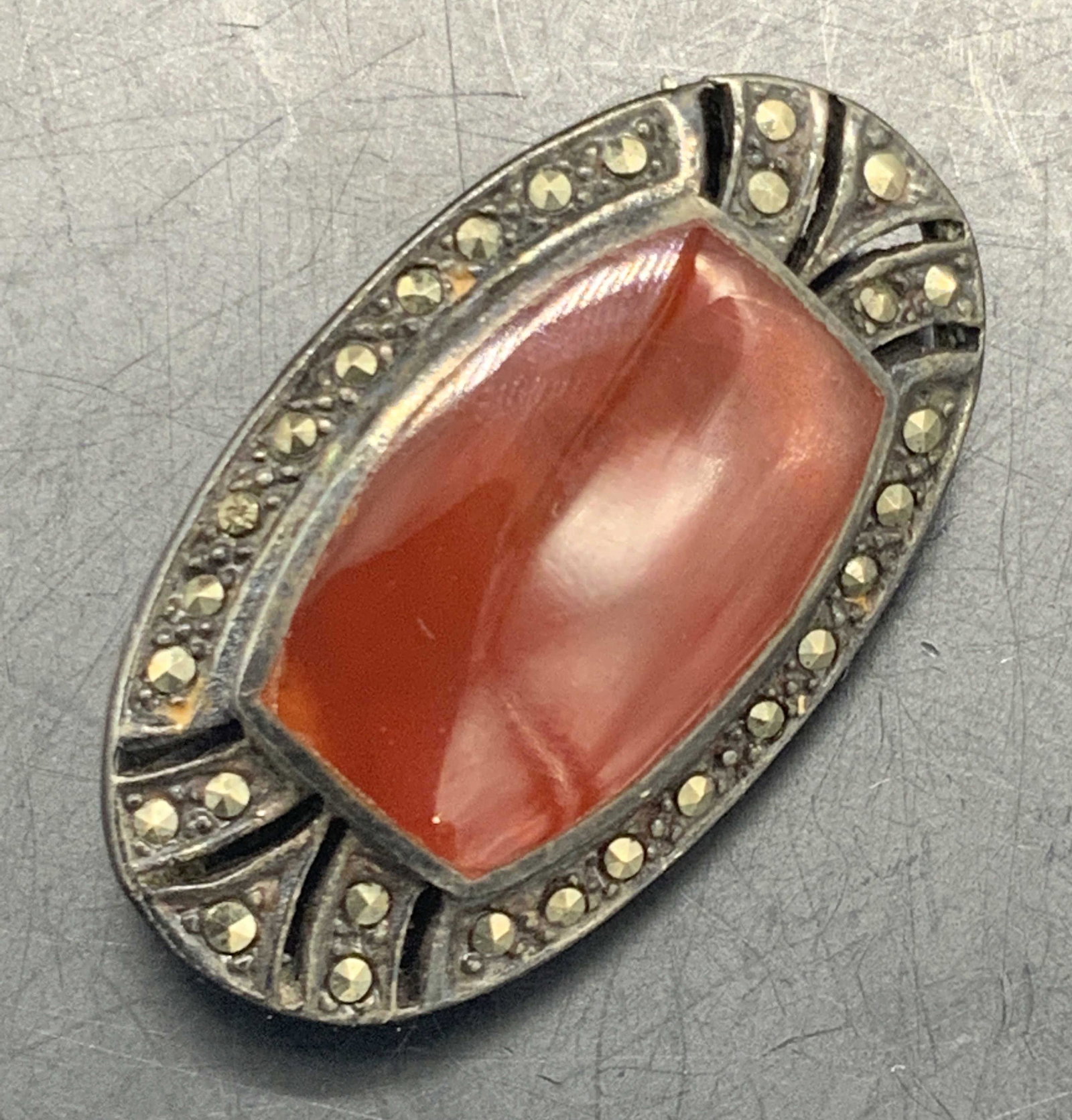 Vintage STERLING SILVER Polished Agate Brooch (1 of 7)