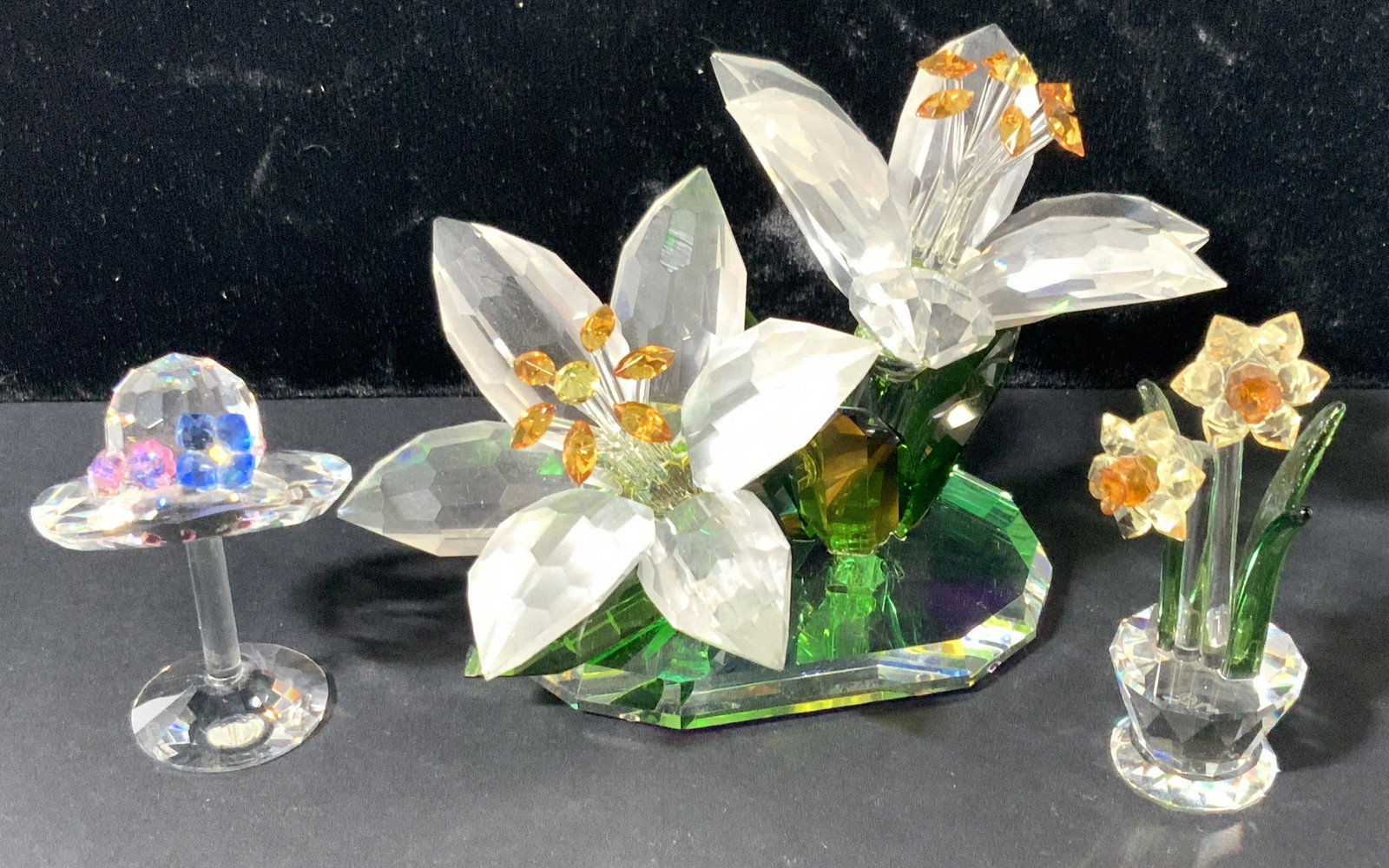 Group Lot 3 VNTG Decorative Crystal Tabletop Decor (1 of 10)