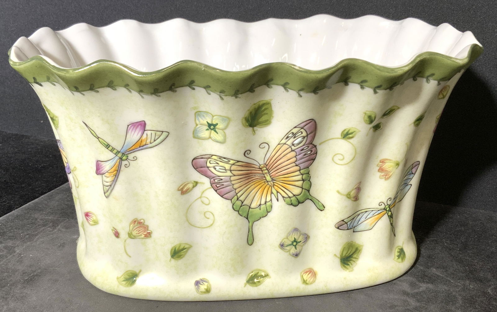 SALEK Hand Painted Ceramic Planter (1 of 6)