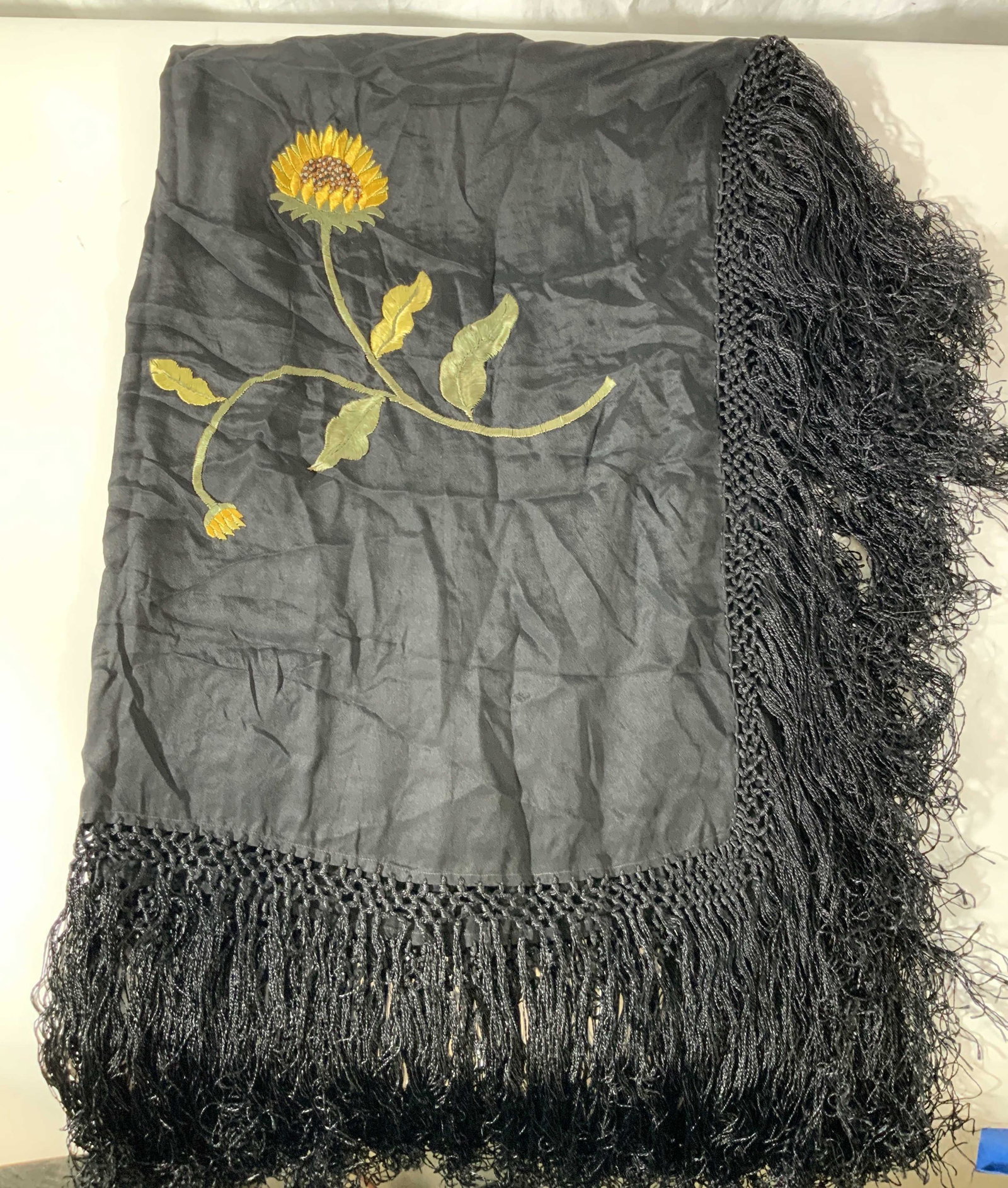 Women’s SunFlower Embroidered Flamenco (1 of 9)