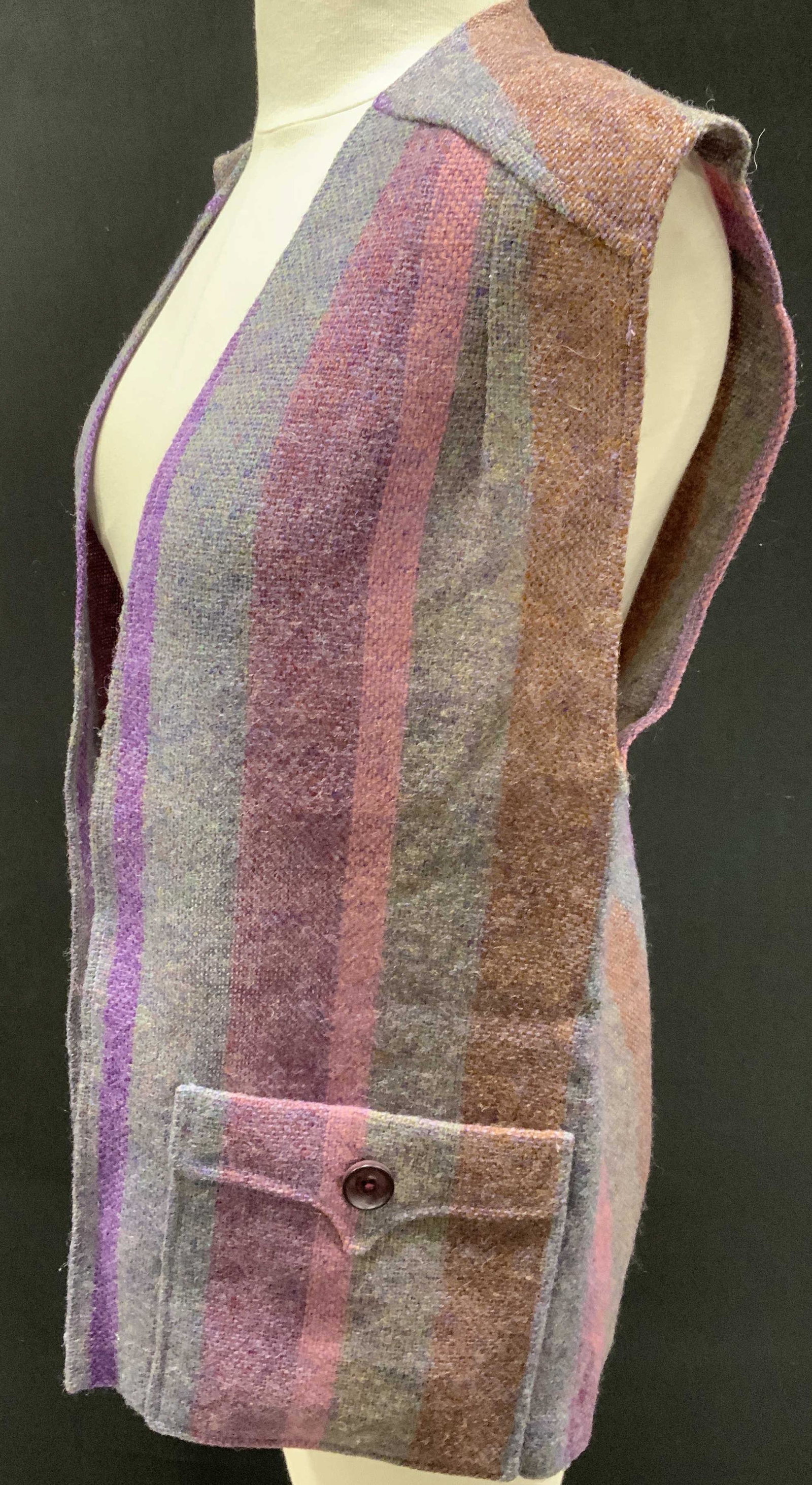 AVOCA HANDWEAVERS Wool Vest (1 of 5)