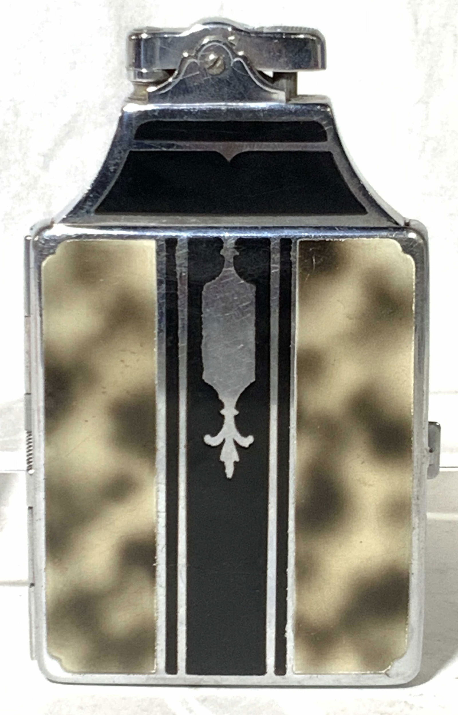 Vintage Ronson Cigarette Case & Butane Lighter (1 of 10)