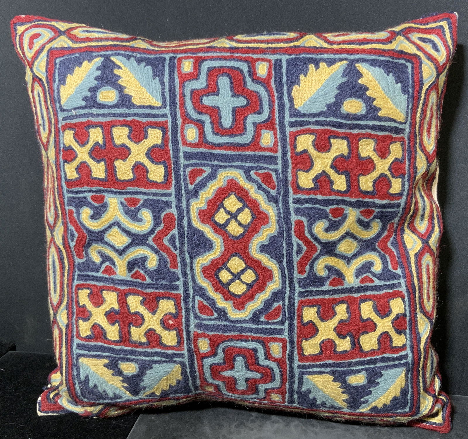 Chainstitch Throw Pillow (1 of 5)